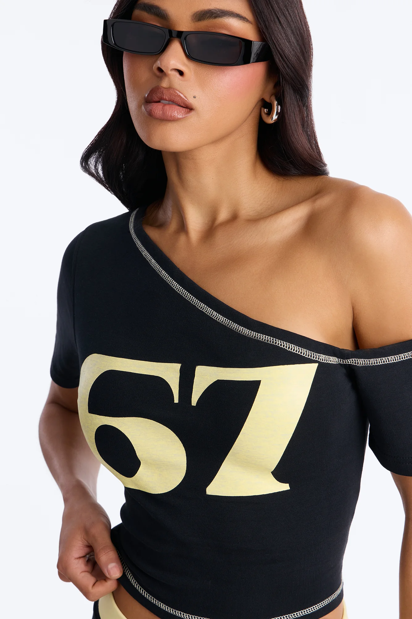 67' Crew Off Shoulder Short Set - Black/combo - Image 3