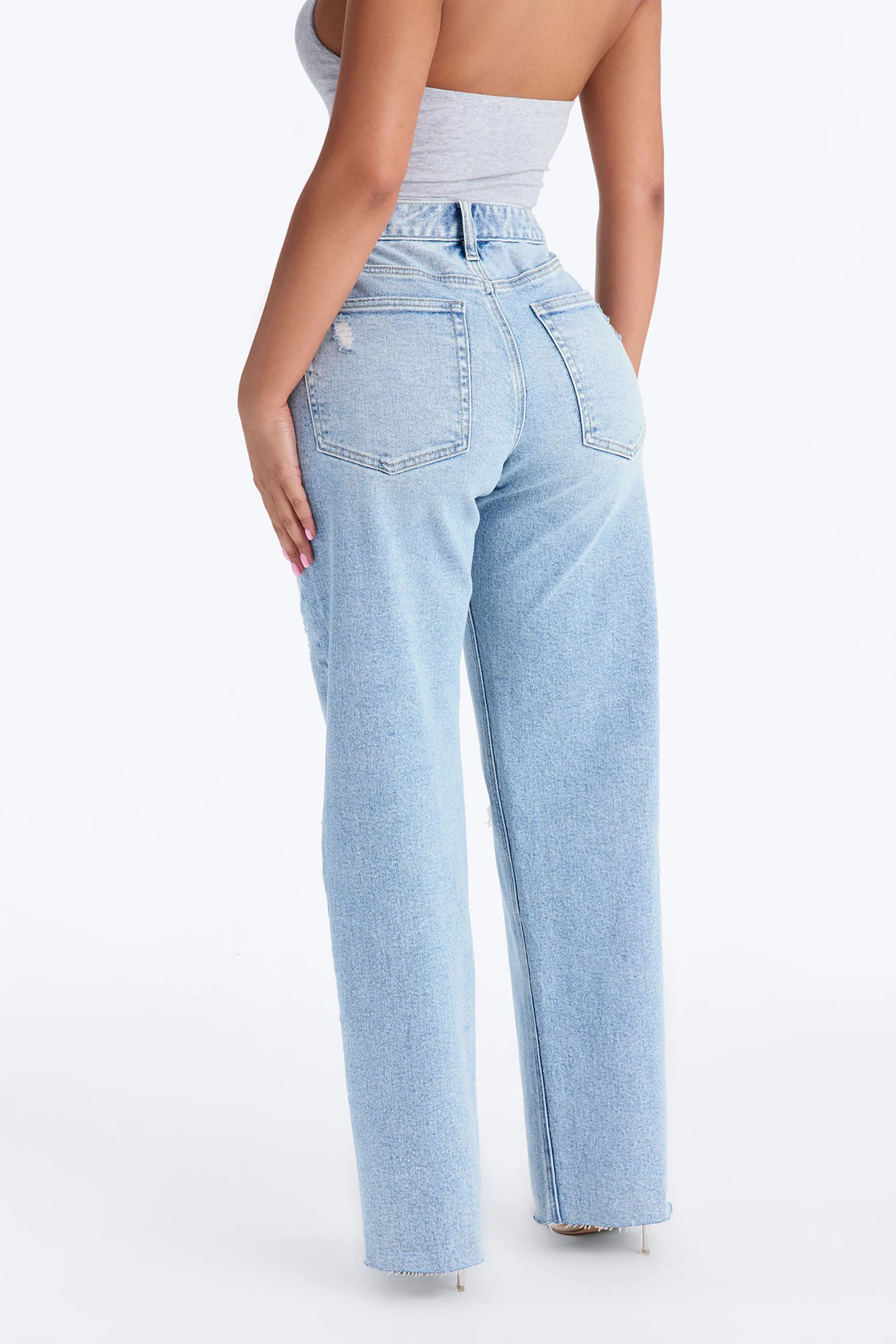 90s Classic Mid Rise Ripped Stretch Straight Leg Jeans - Light Wash - Image 3