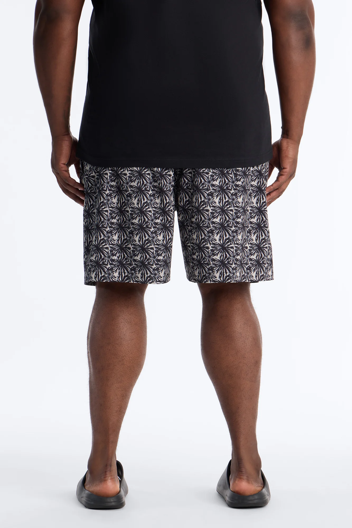 Abstract Savanna Floral Swim Trunk 7″ - Sand - Image 5