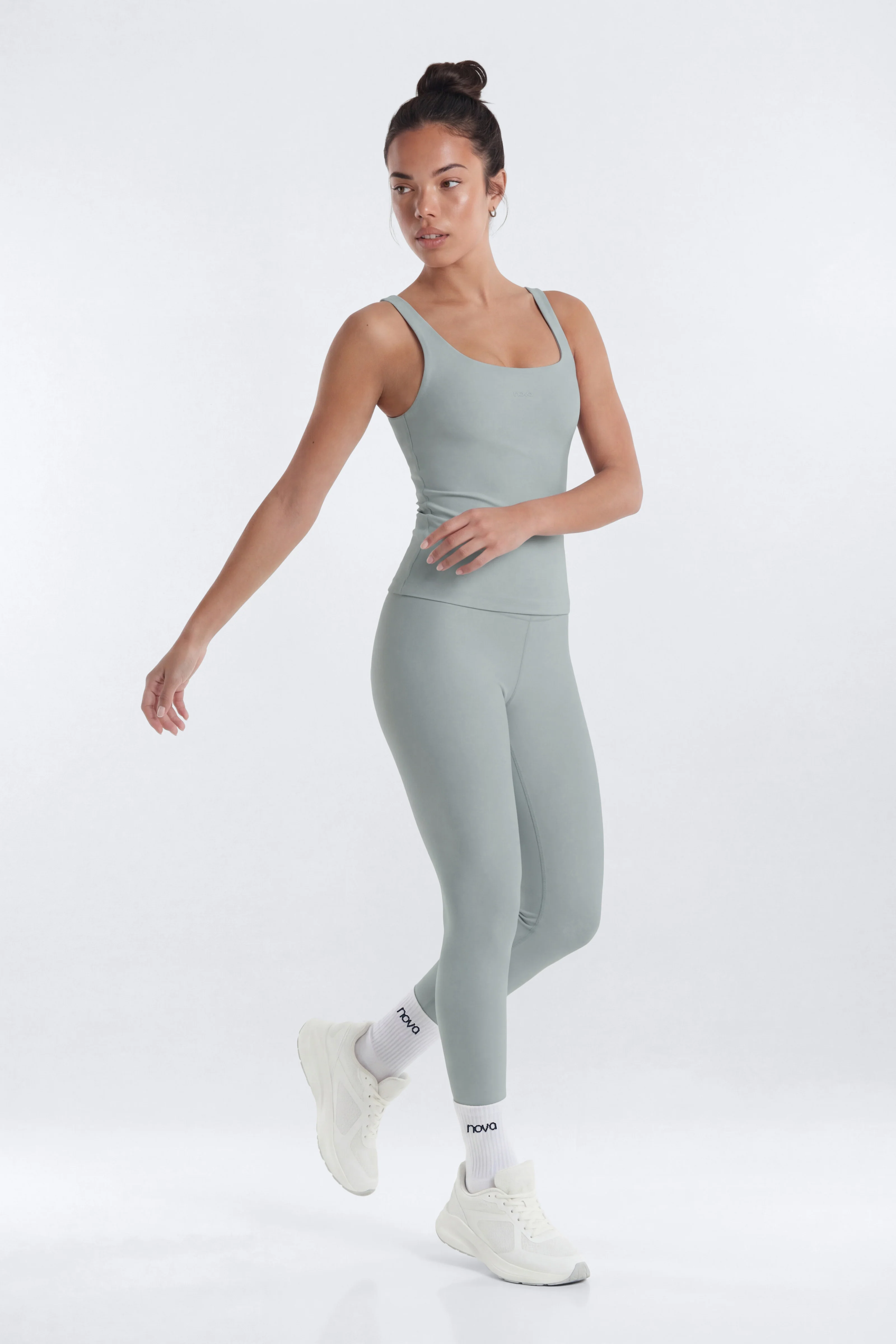 AirSculpt™ Sports Tank Top - Steel - Image 2