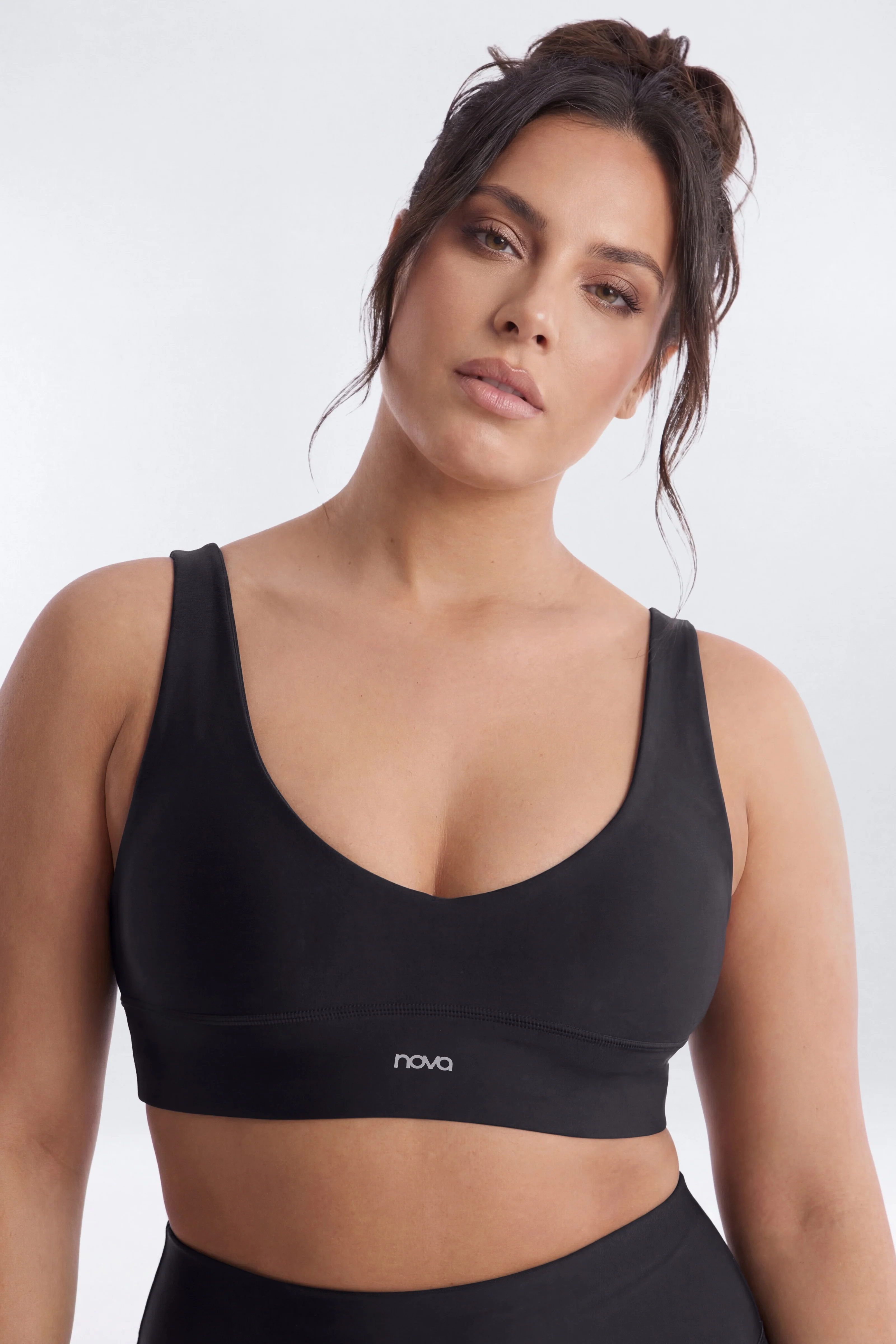 AirSculpt™ V Neck Sports Bra - Black - Image 5