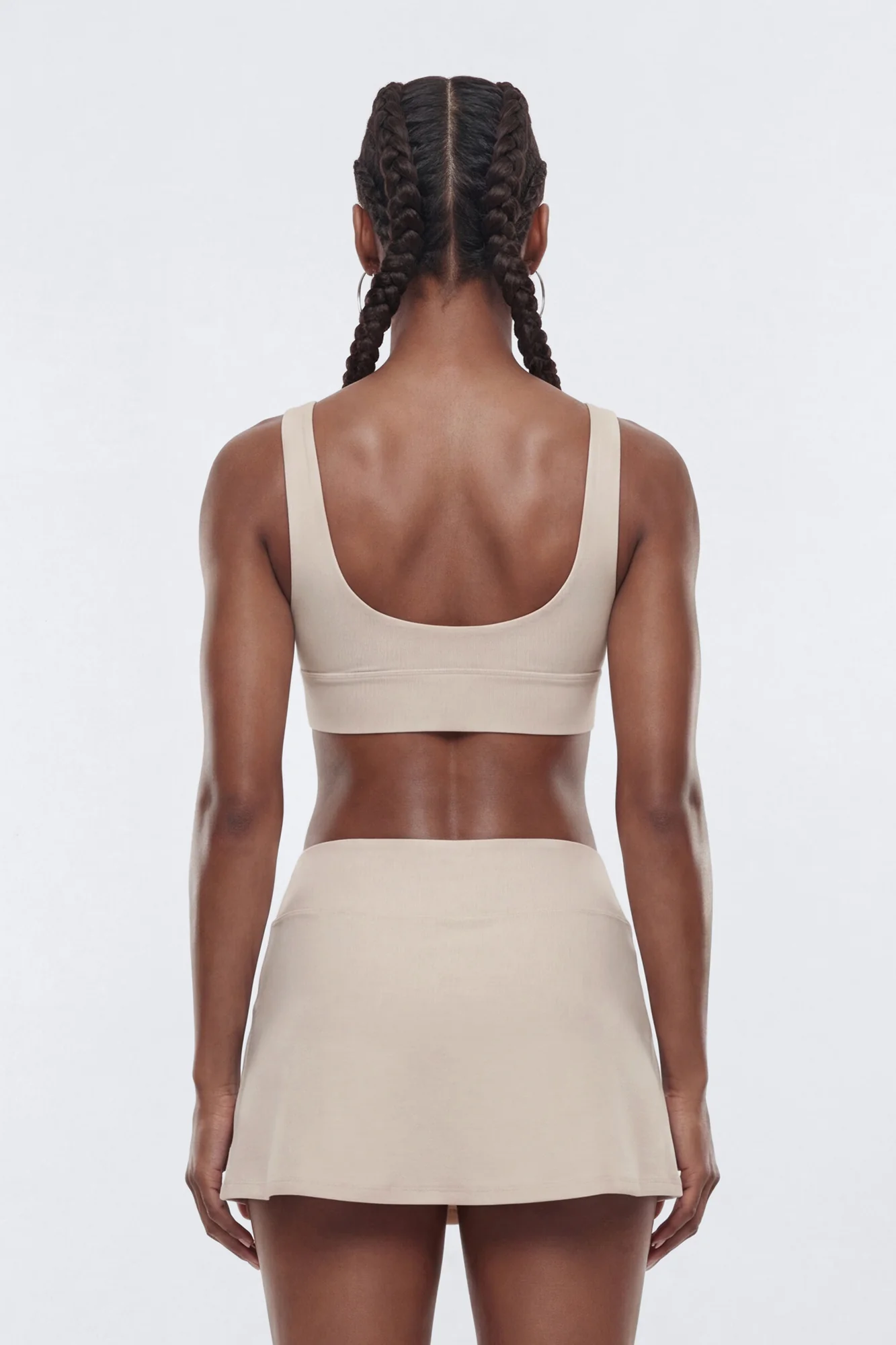 AirSculpt™ V Neck Sports Bra - Oat Milk - Image 3