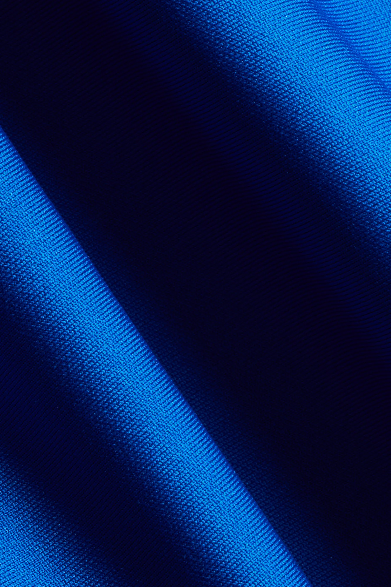 AirSculpt™ X Back Sports Bra - CobaltBlue - Image 4