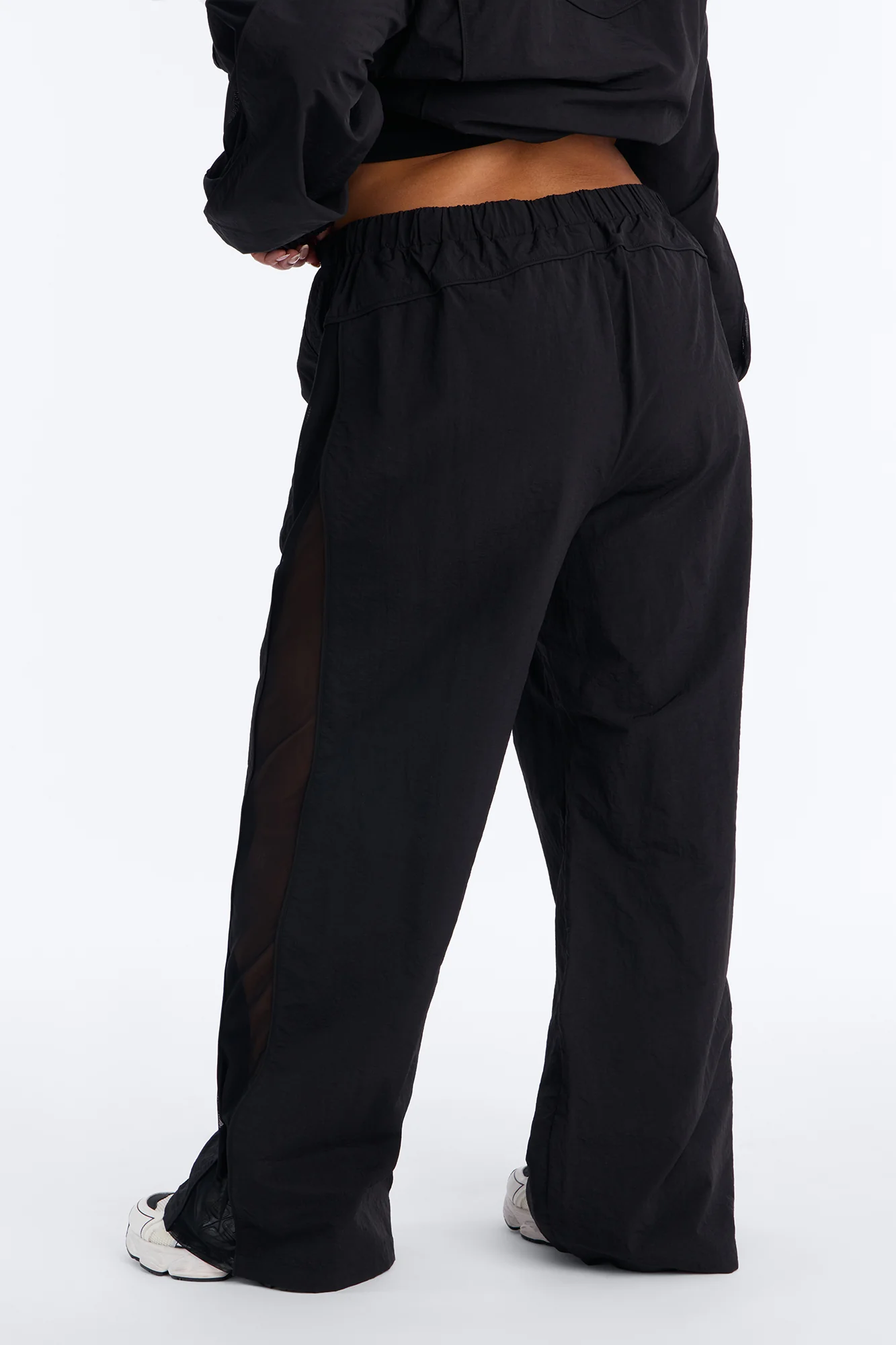 Airwave Motion Windbreaker Pant - Black - Image 7