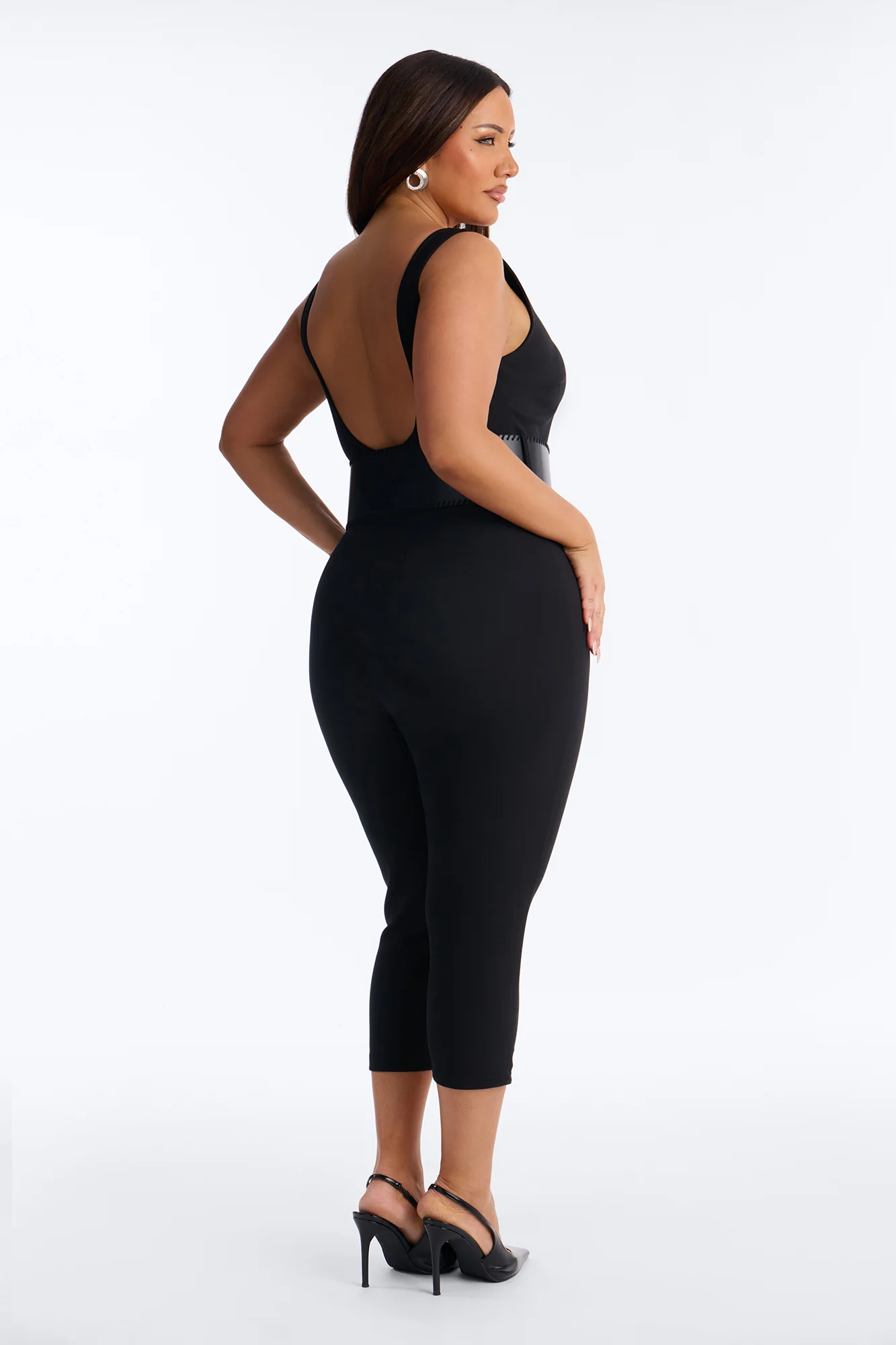 Amaya Boat Neck Belted Capri Jumpsuit - Black - Image 8