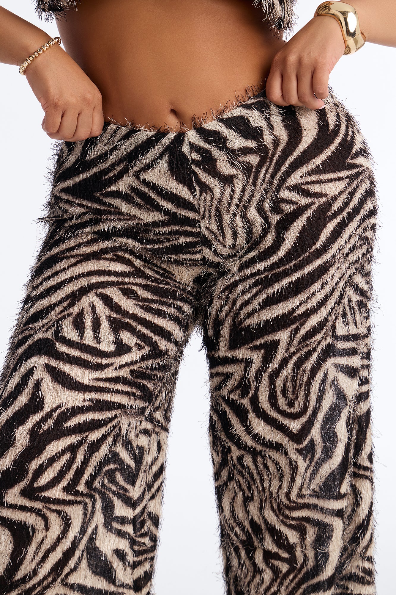 Anaya Textured Knit Abstract Low Rise Pant - Black/combo - Image 7