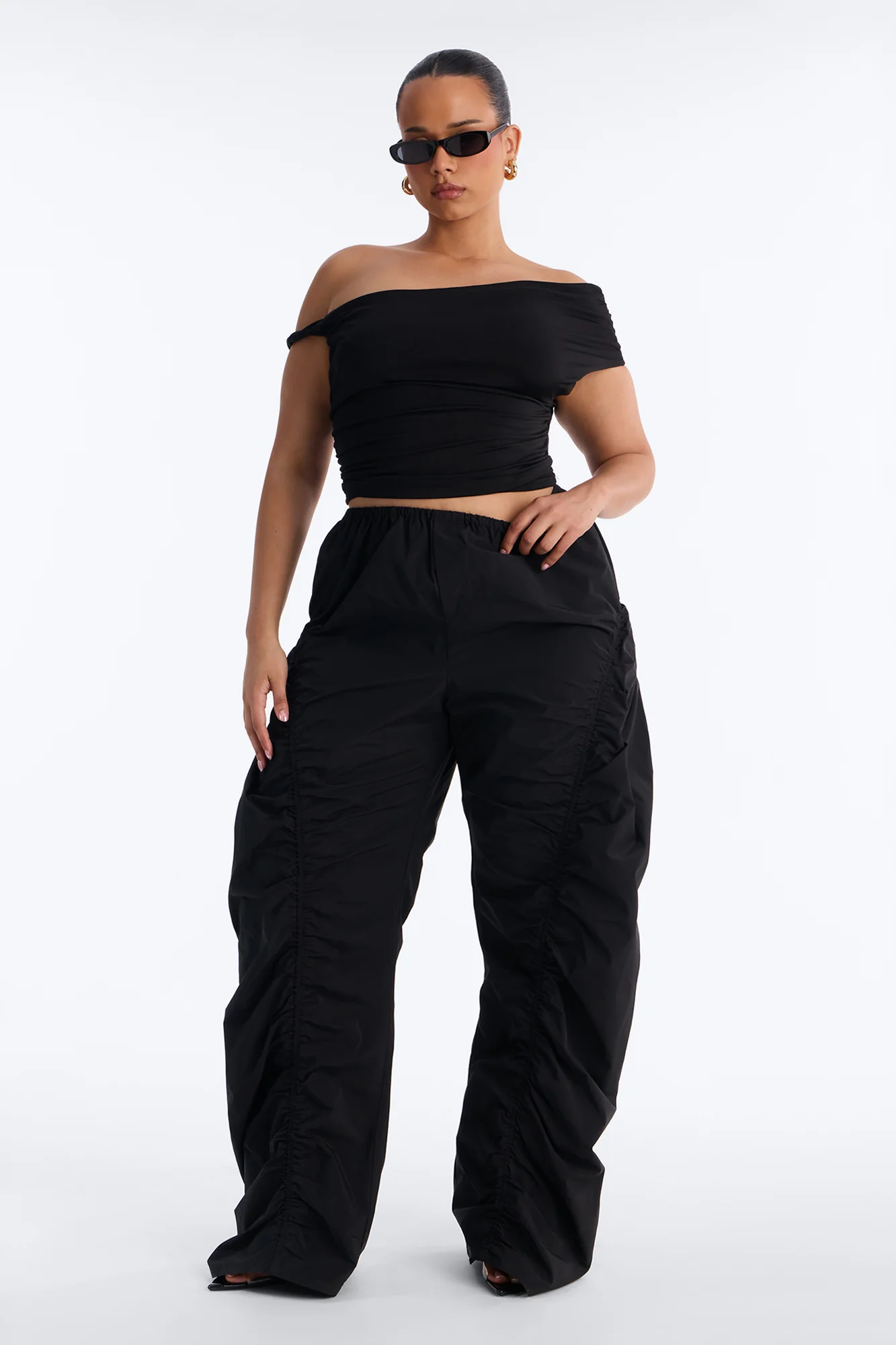 Ariana Low Rise Ruched Stacked Nylon Pant 33″ - Black - Image 4