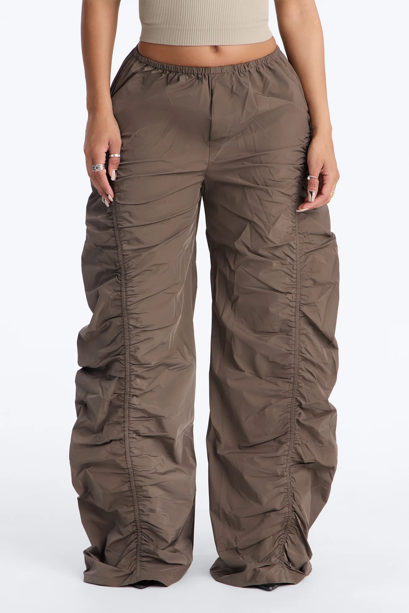 Ariana Low Rise Ruched Stacked Nylon Pant 33″ - Olive - Image 2