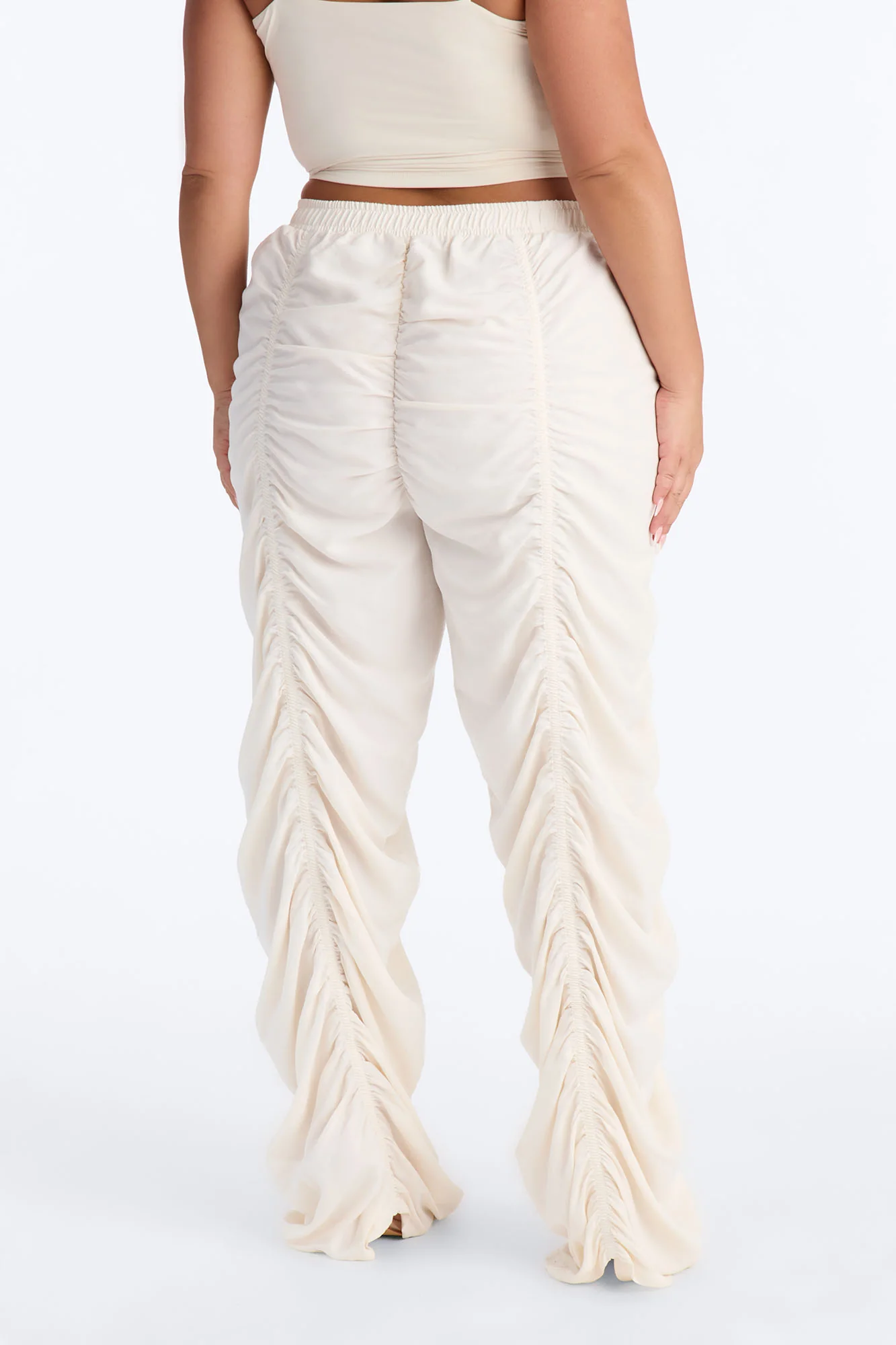 Ariel Stacked Ruched Lightweight Pant - Ivory - Image 8