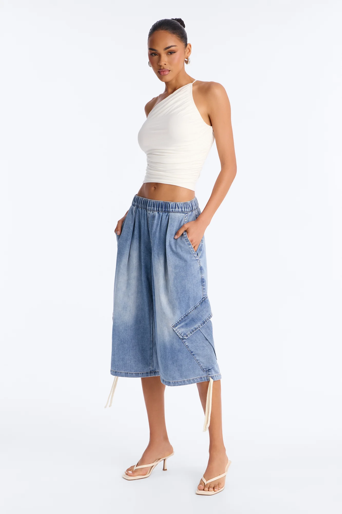 Aruba Pull On Cargo Denim Jorts - Light Wash - Image 2