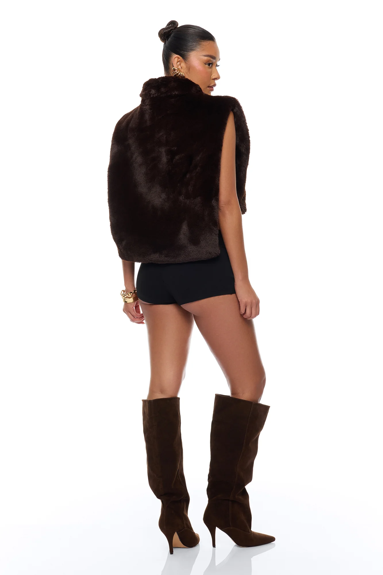 At The Slopes Faux Fur Vest - Brown - Image 4