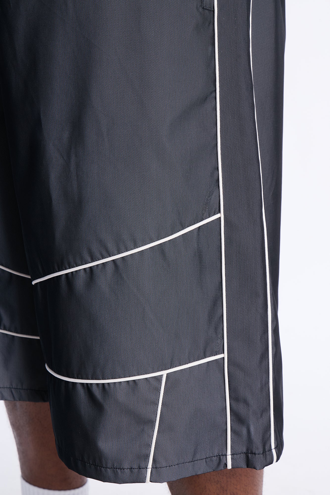 Baggy Chroma Reflective Mesh Overlay Short - PlatinumIce - Image 8