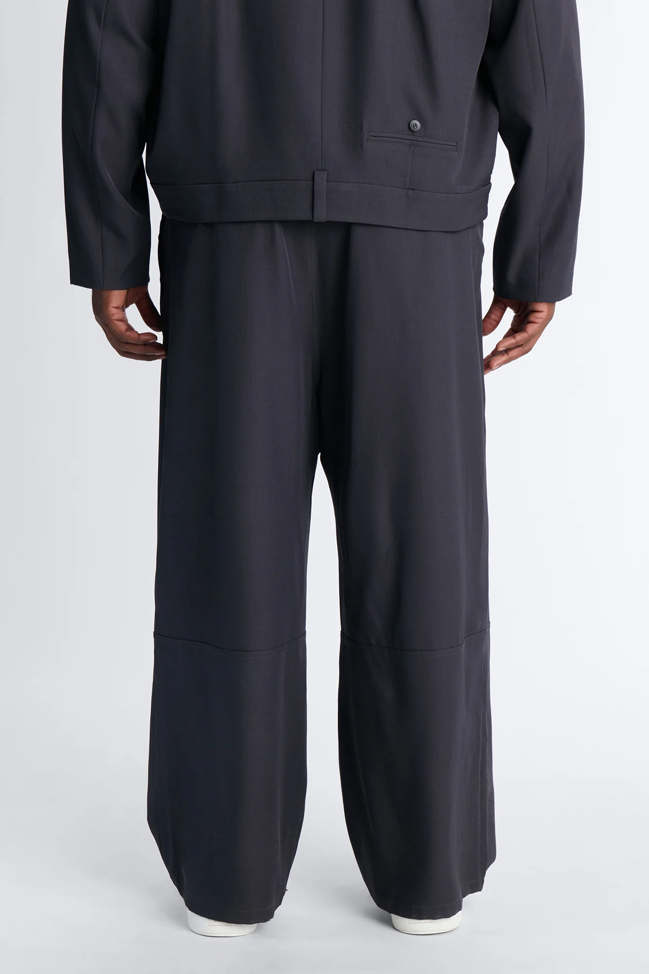 Baggy Inverted Details Trouser - Grey - Image 8