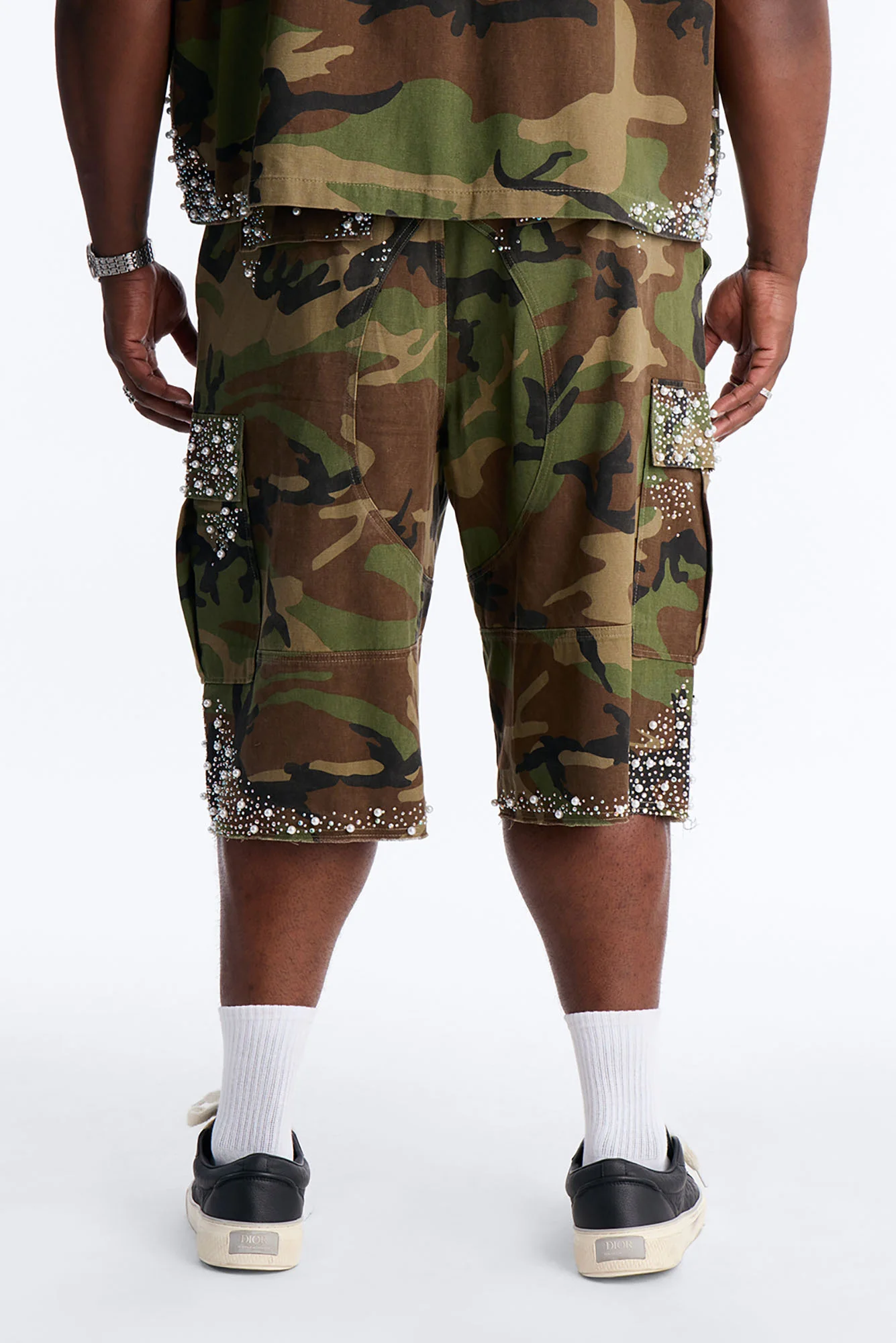 Baggy Pearl World Embellished Short - Camouflage - Image 8