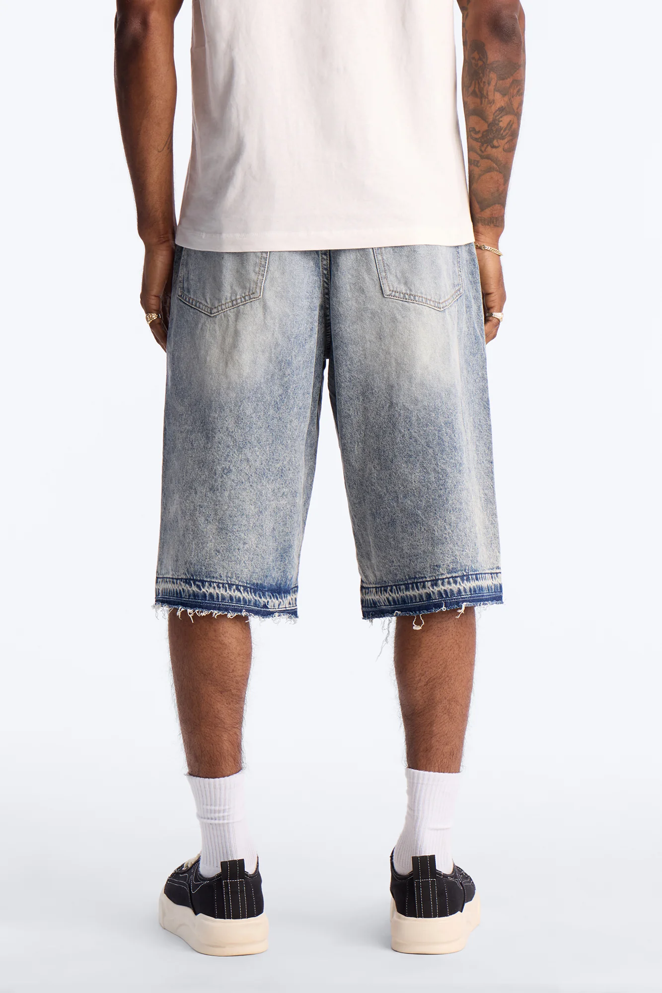 Baggy Skatepark Denim Short - Light Wash - Image 4
