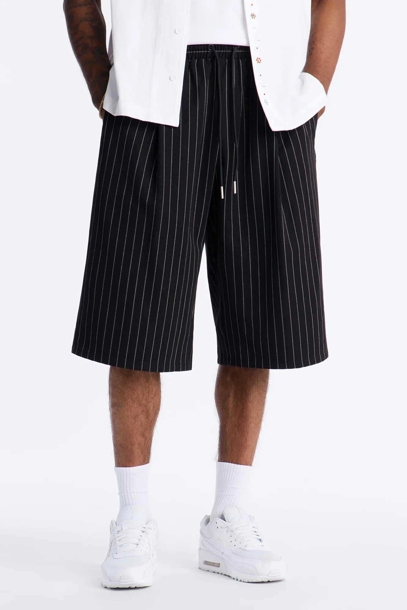 Baggy Straight Striped Soho Refined Short - Black