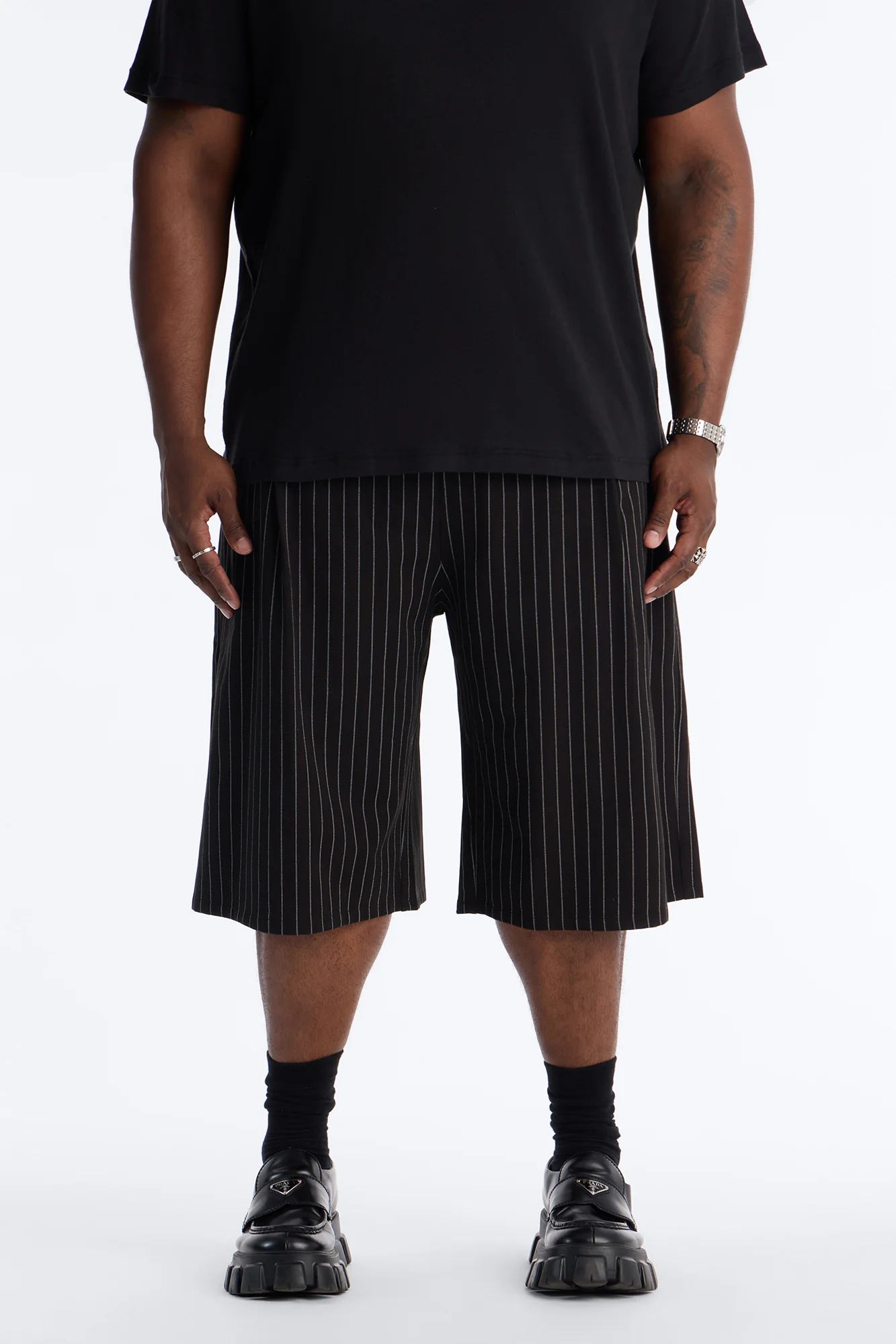 Baggy Straight Striped Soho Refined Short - Black - Image 5