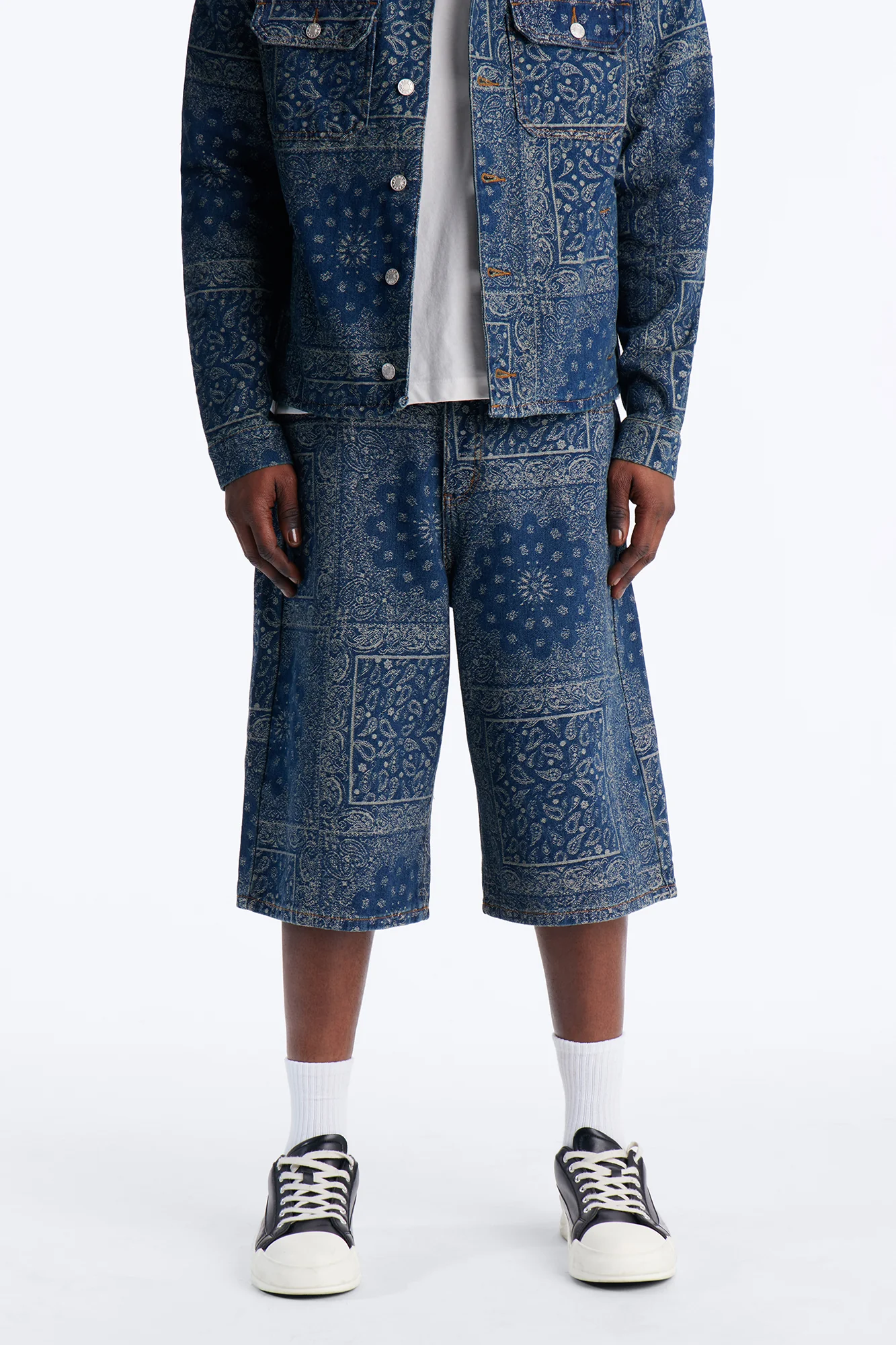 Baggy Street Paisley Denim Short - Dark Wash