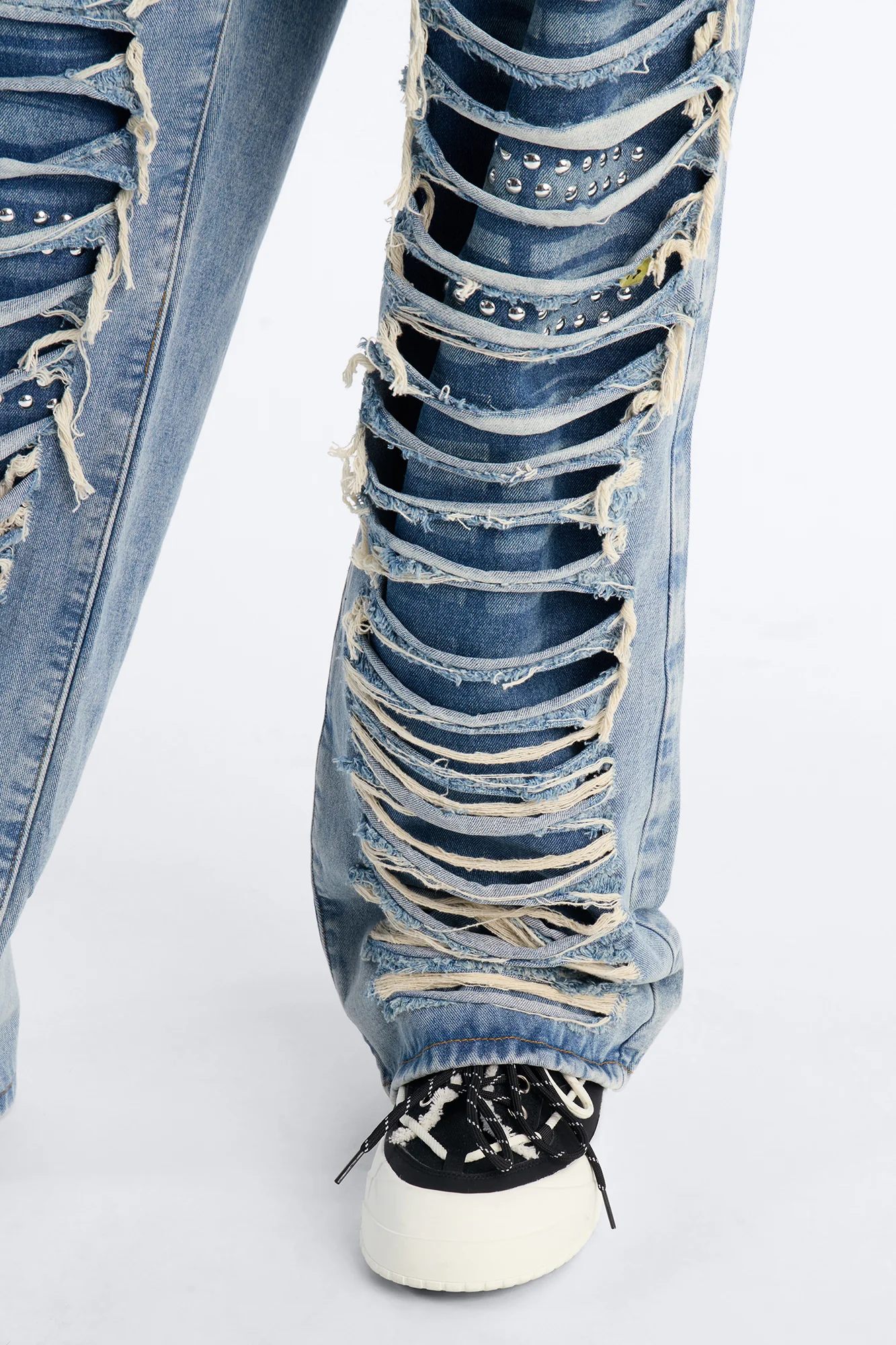 Baggy Studded Mayhem Jean - Light Wash - Image 4