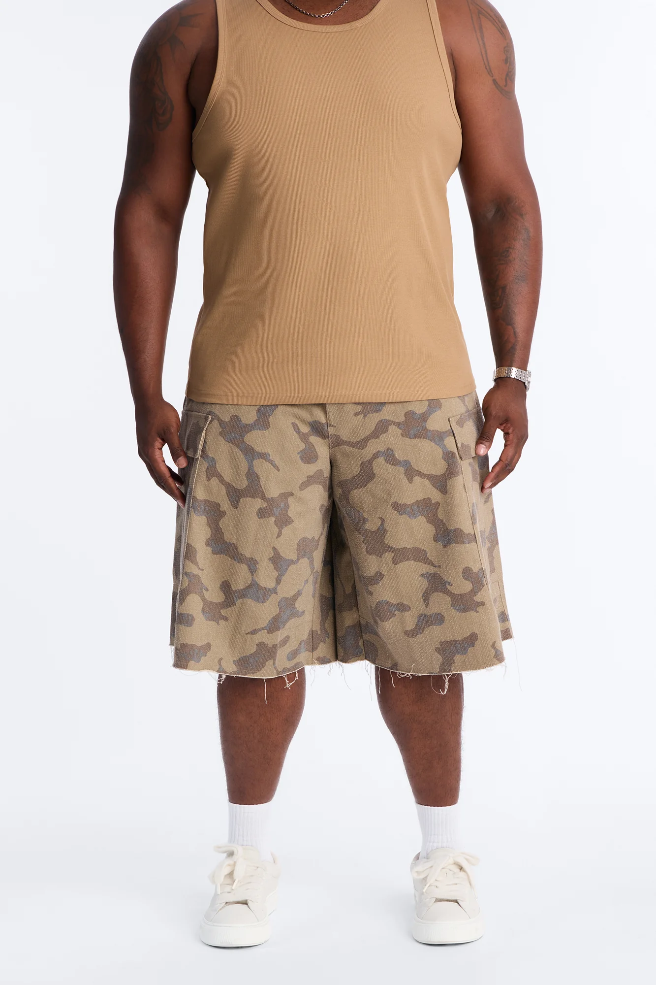 Baggy Subtle Distressed Short - Brown - Image 5