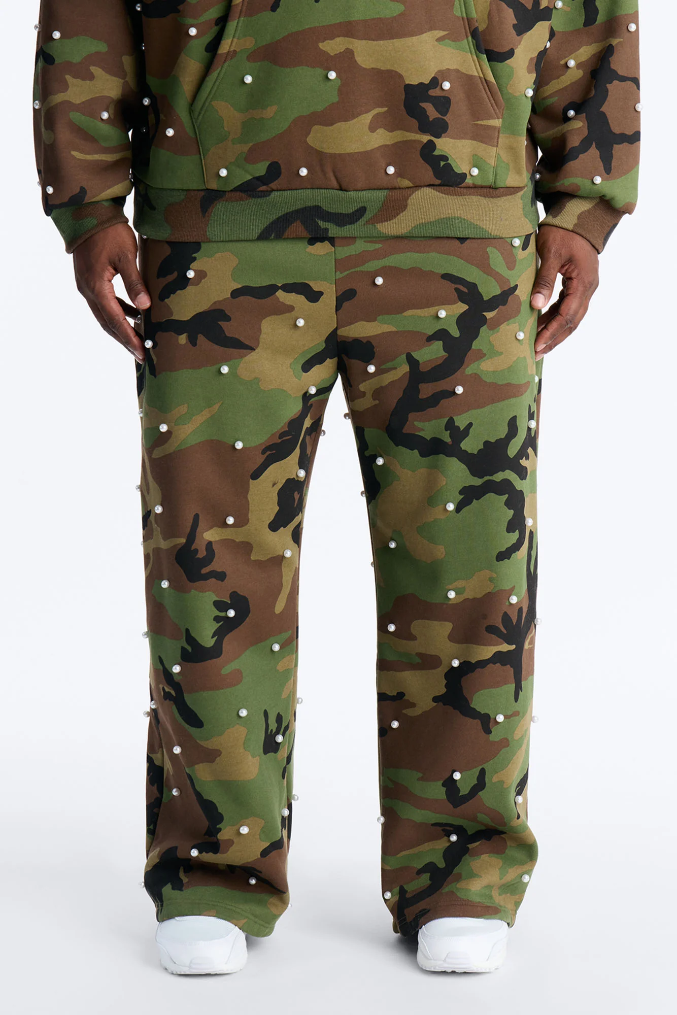 Baggy Vanguard Pearl Embellished Camo Sweatpants - Camouflage - Image 5