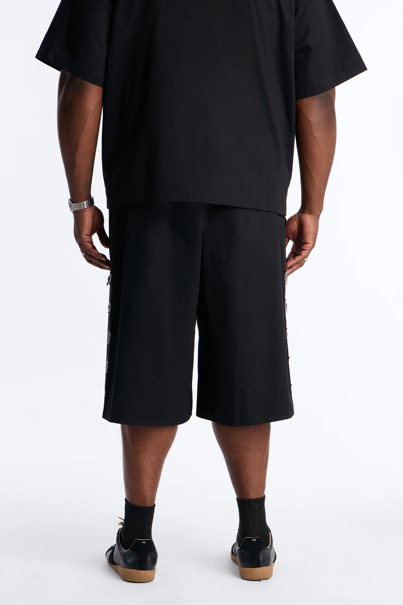 Baggy Winged Viper Short - Black - Image 9