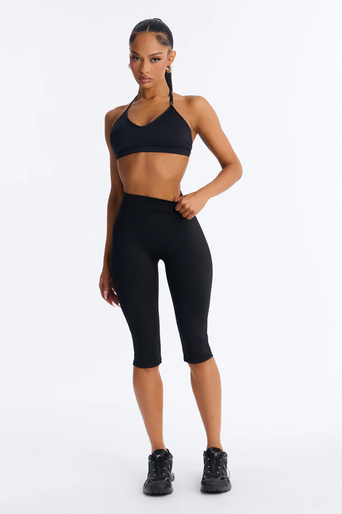 Barre Babe Active Capri Set - Black