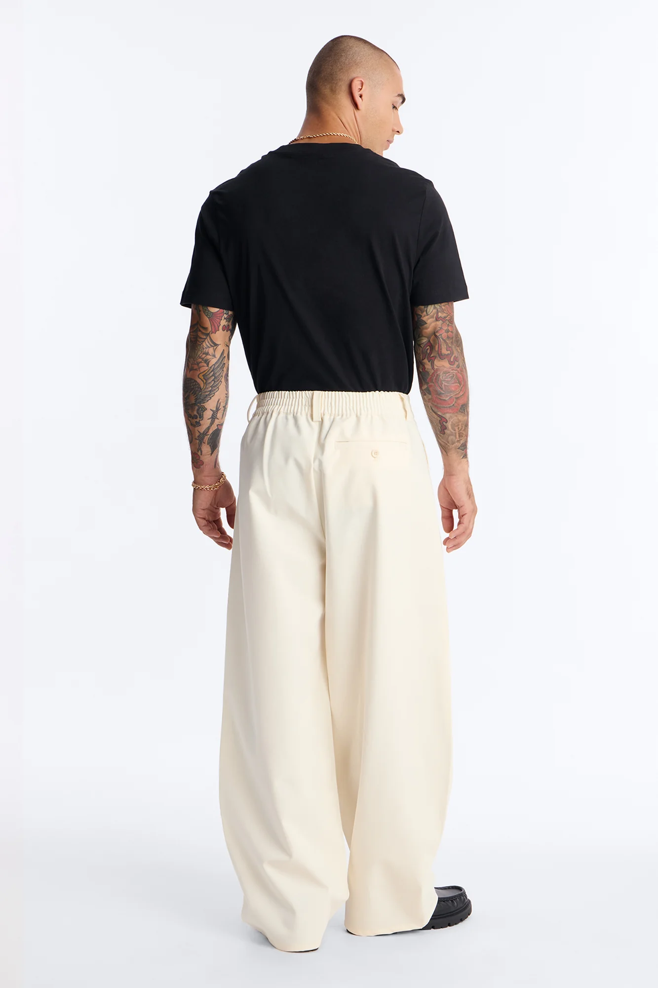Barrel Bold Flow Trousers - Cream - Image 4