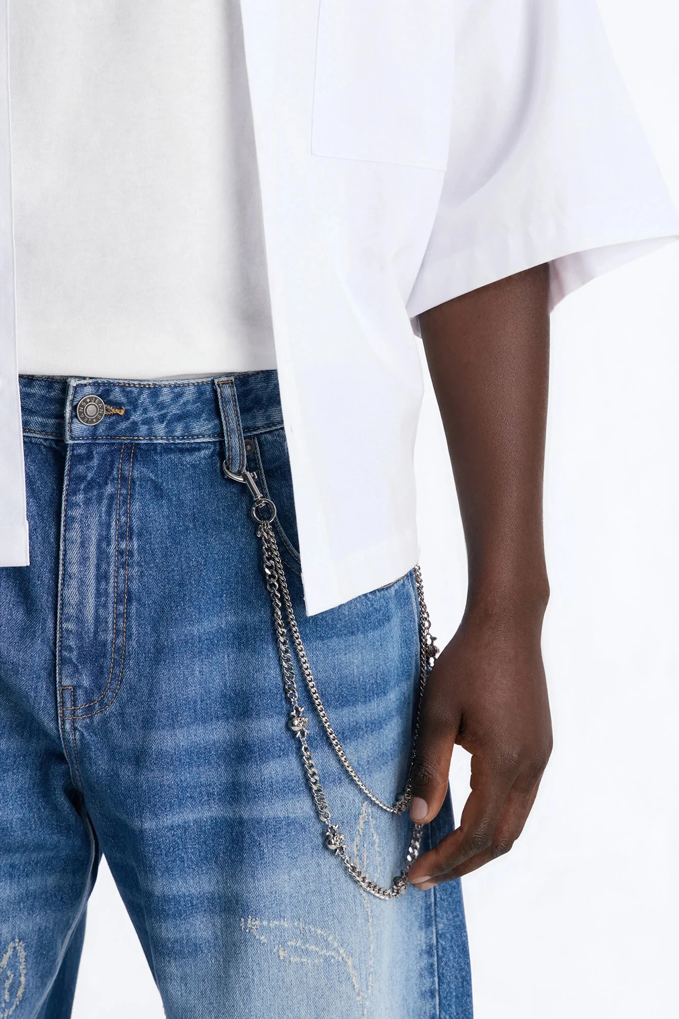 Barrel Etched Floral Jean - Medium Blue Wash - Image 3