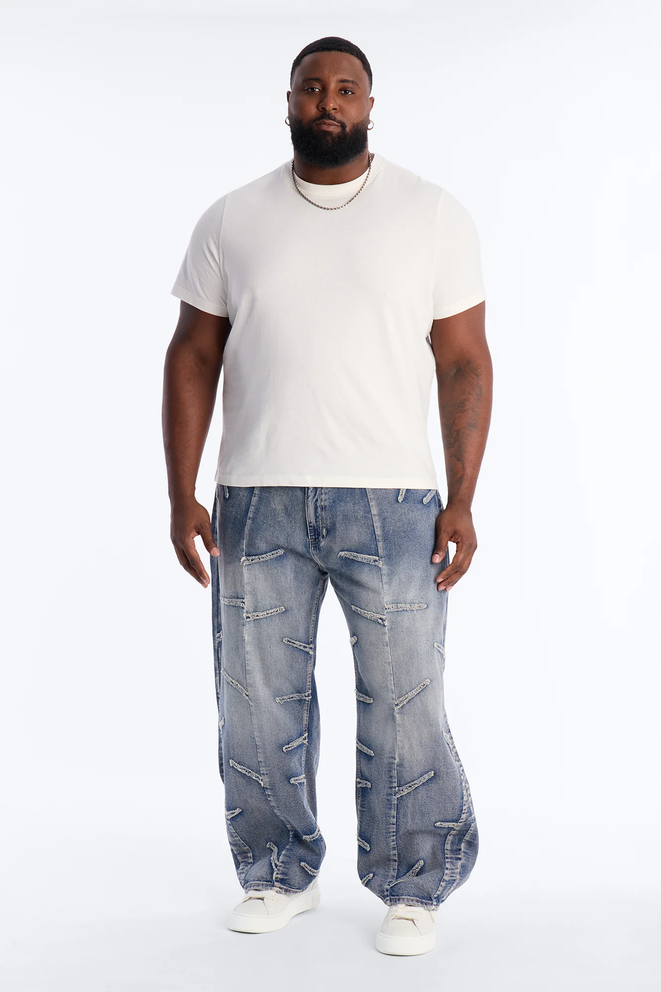 Barrel Slanted Fray Jean - Medium Blue Wash - Image 6
