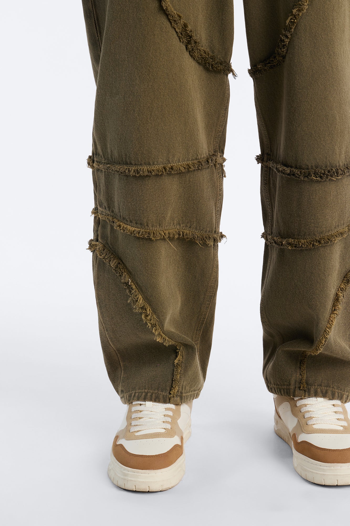 Barrel Urban Fray Jeans - Olive - Image 3