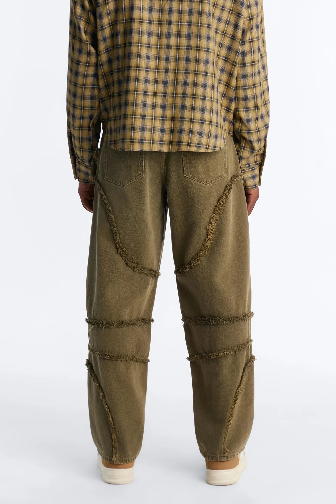 Barrel Urban Fray Jeans - Olive - Image 4