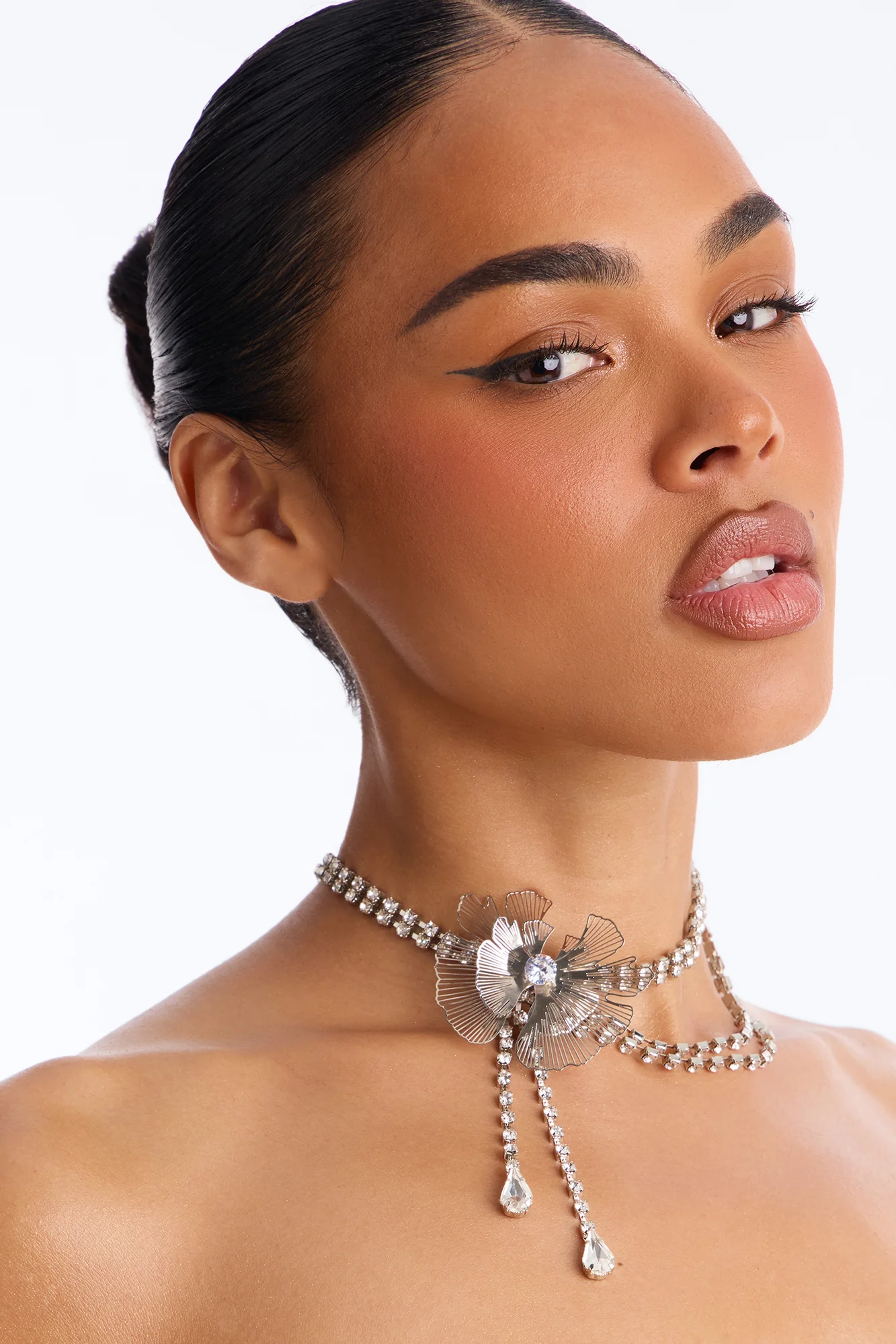 Bella Femme Flower Necklace - Silver
