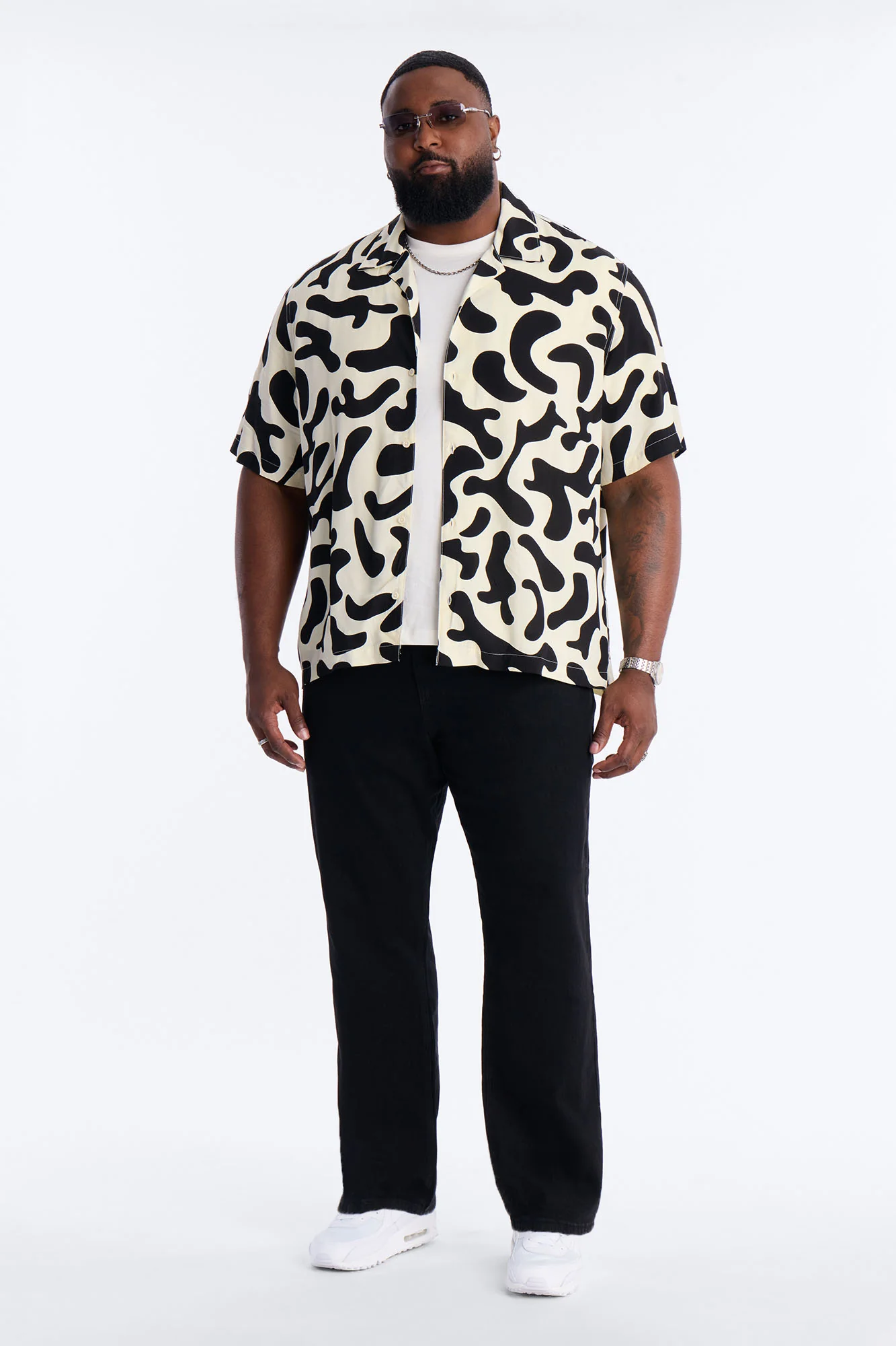 Bold Metric Cuban Shirt - Black - Image 6