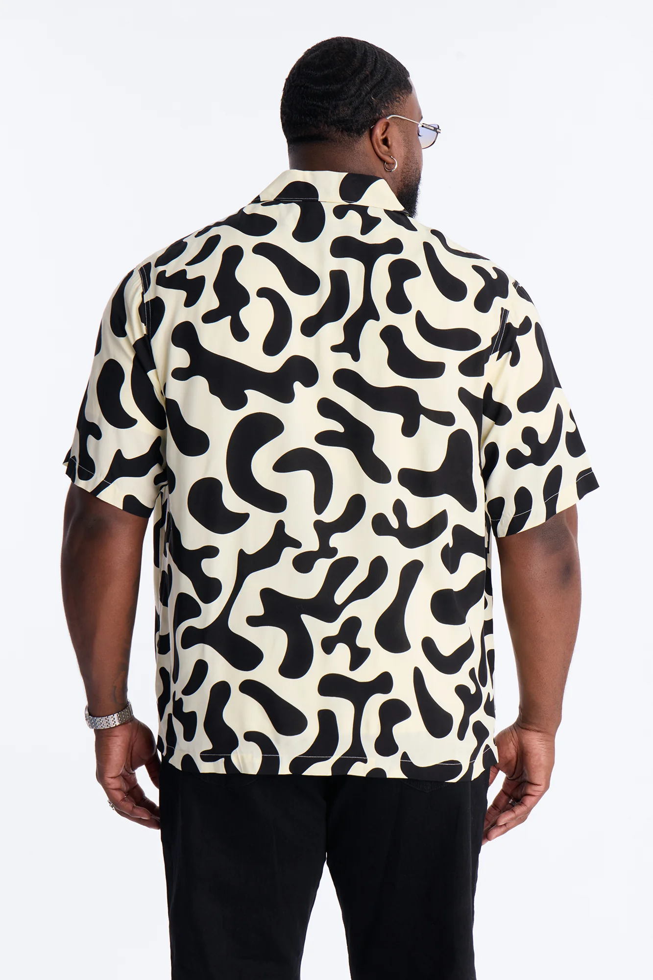 Bold Metric Cuban Shirt - Black - Image 8
