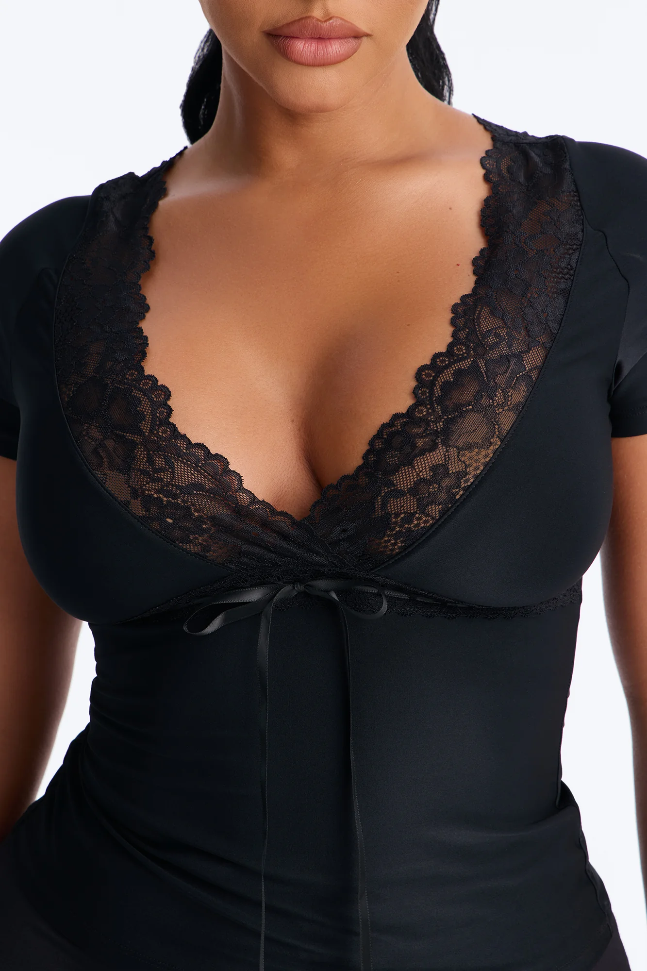 Bridget Lace Trim Short Sleeve Top - Black - Image 3