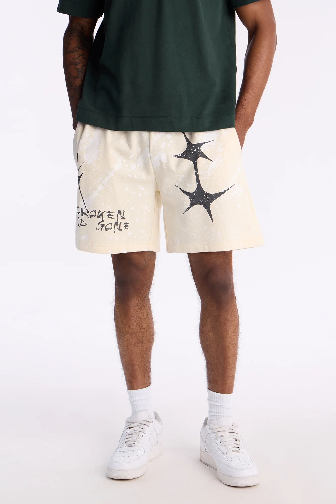 Broken And Gone Sweatshorts - Cream