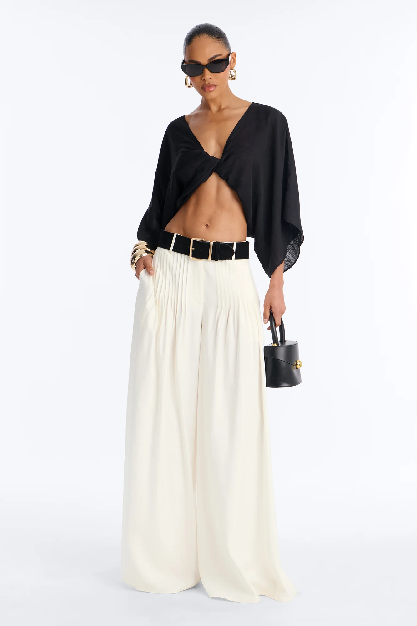 Butter Me Up Knotted Linen Top - Black - Image 2