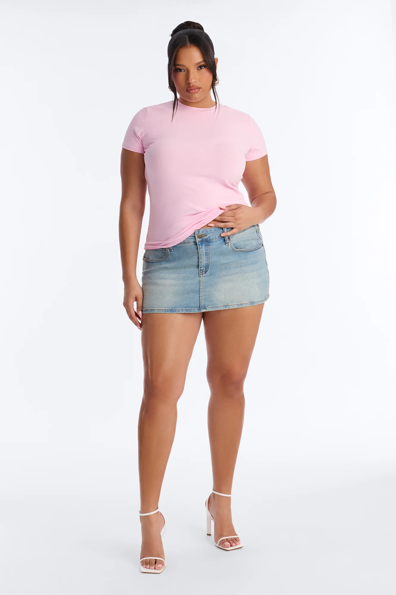 Camilla Classic Fit Crew Neck Tee - Light Pink - Image 6