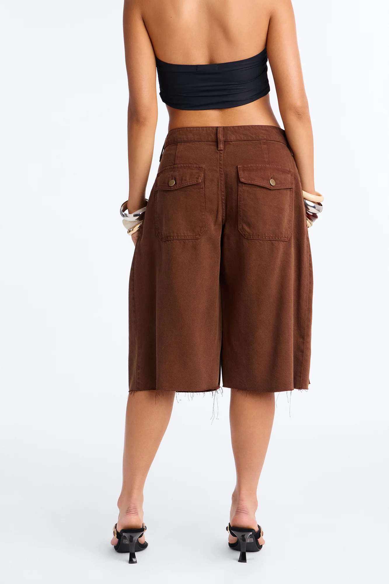 Caroline Twill Side Pleat Low Rise Bermuda Short - Brown - Image 3