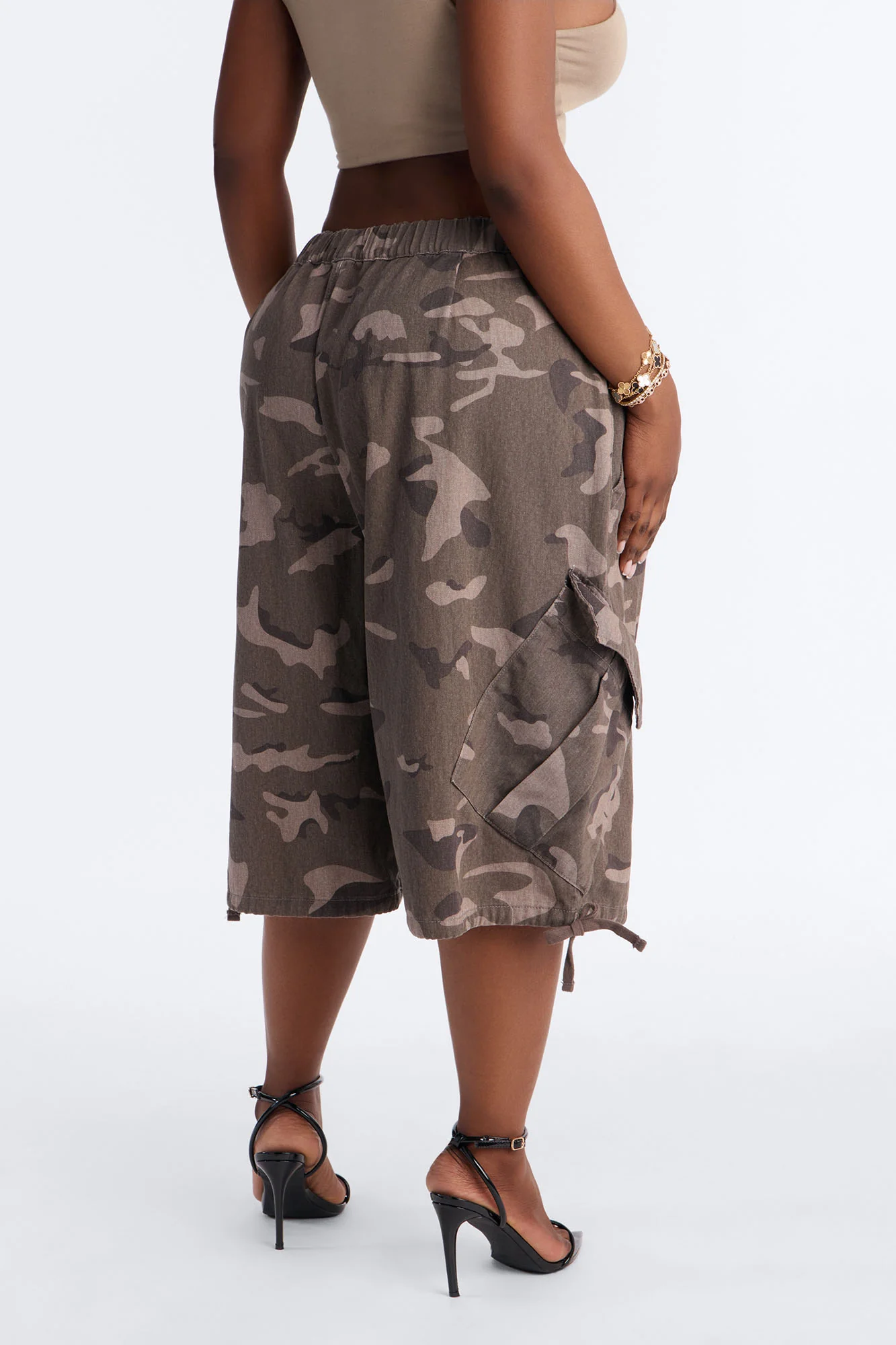 Carter Twill Cargo Bubble Hem Bermuda Short - Camouflage - Image 7