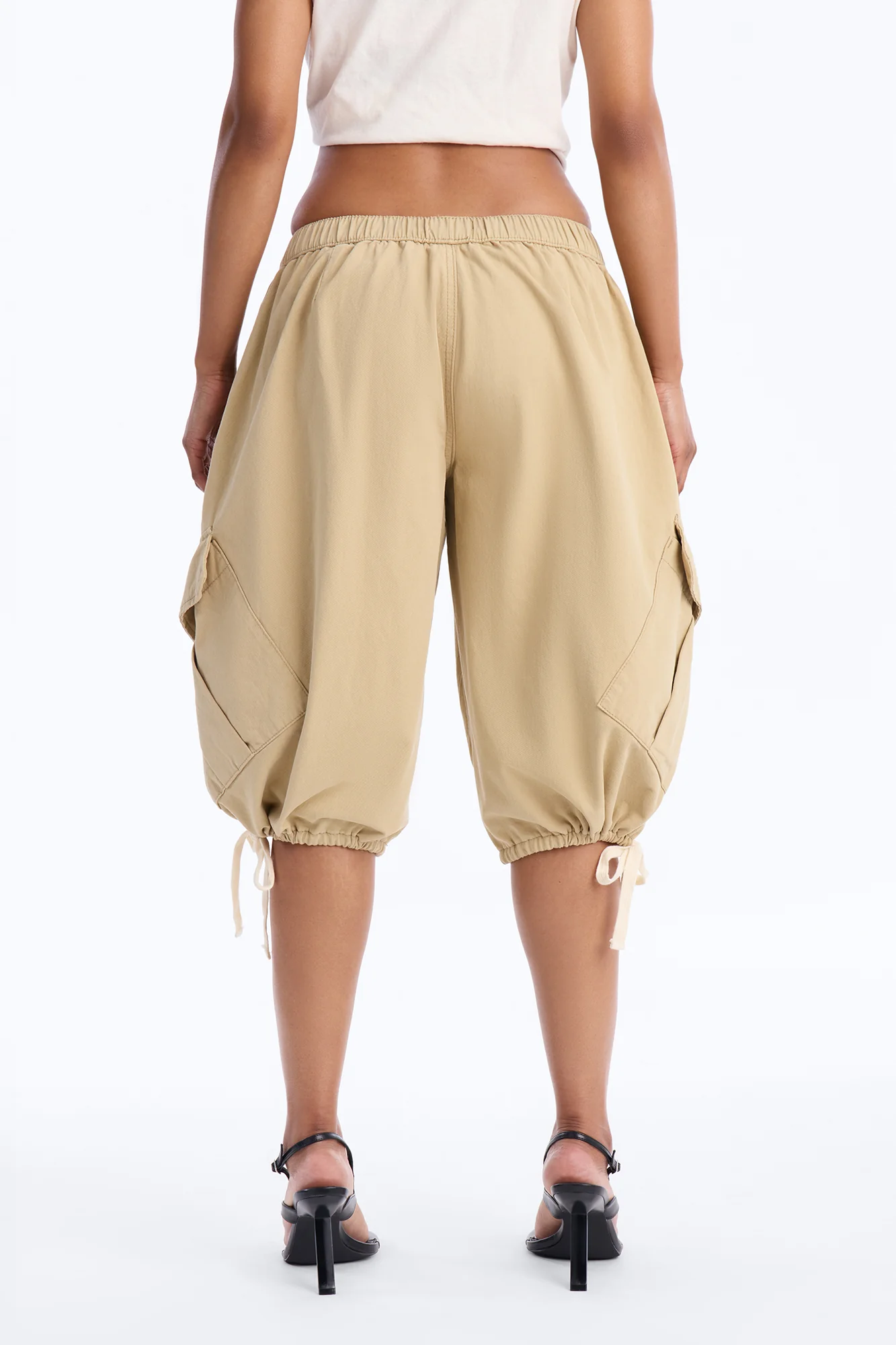 Carter Twill Cargo Bubble Hem Bermuda Short - Khaki - Image 4