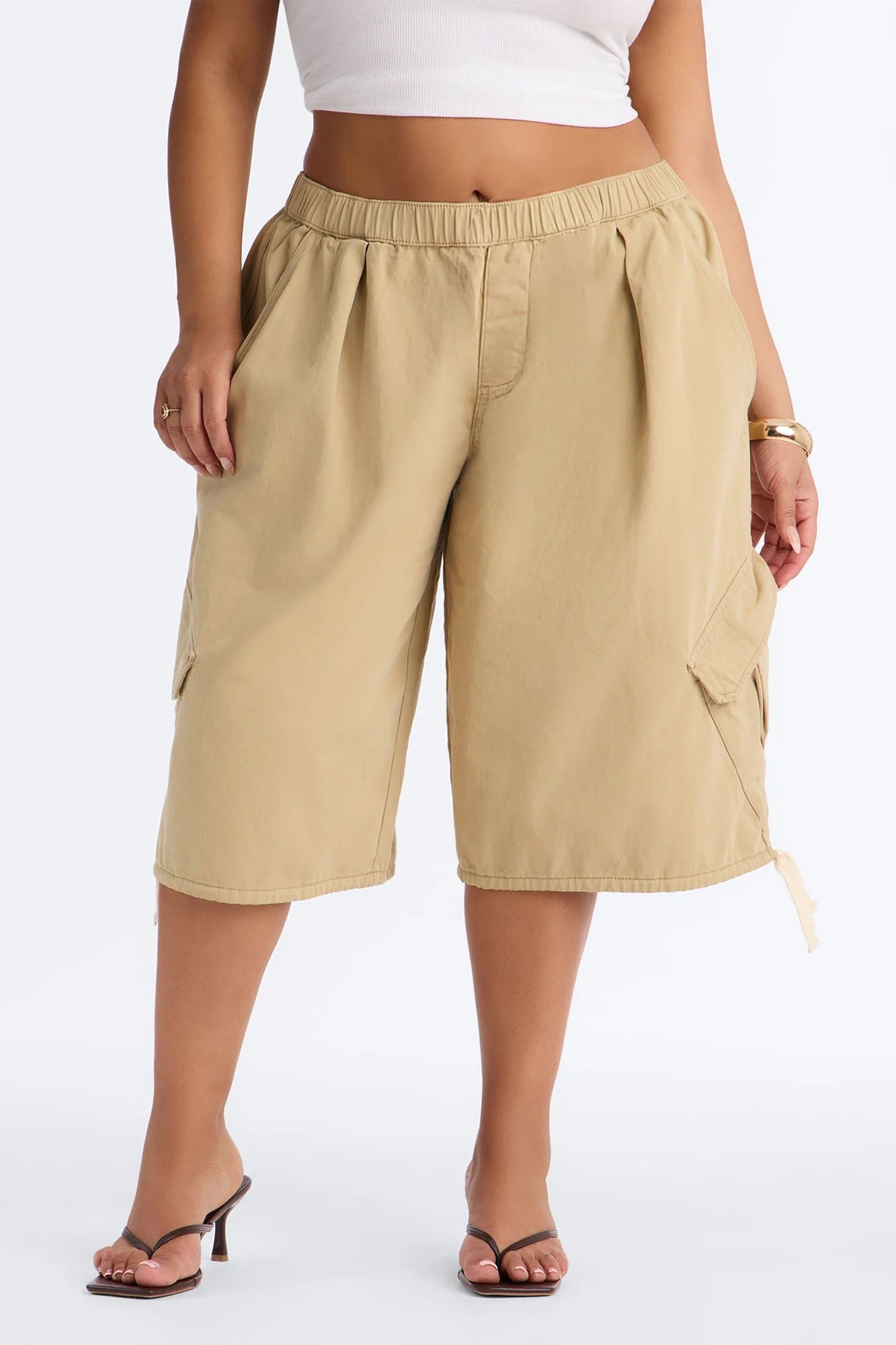 Carter Twill Cargo Bubble Hem Bermuda Short - Khaki - Image 6