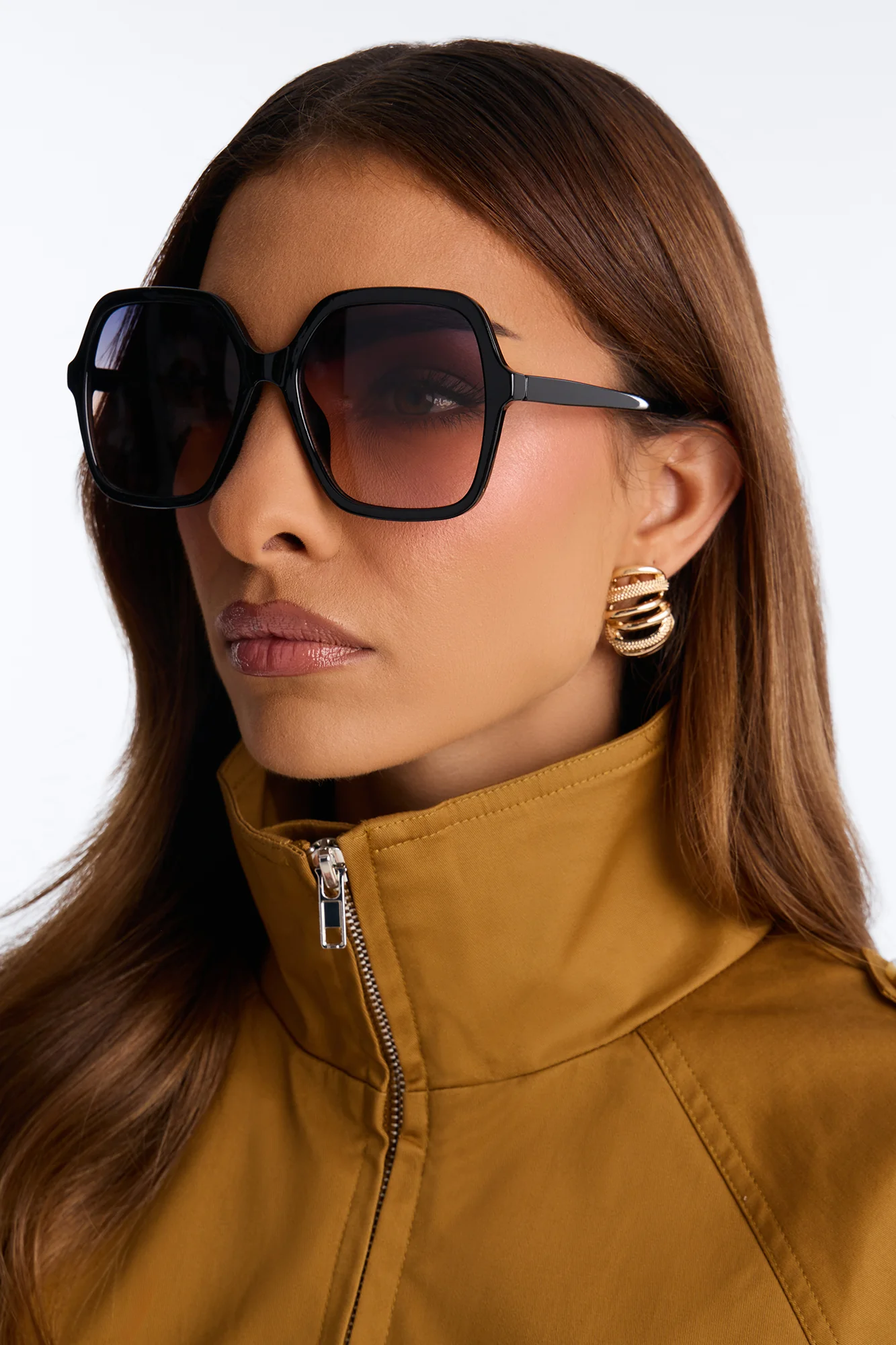 Chic Cursing Square Sunglasses - Black
