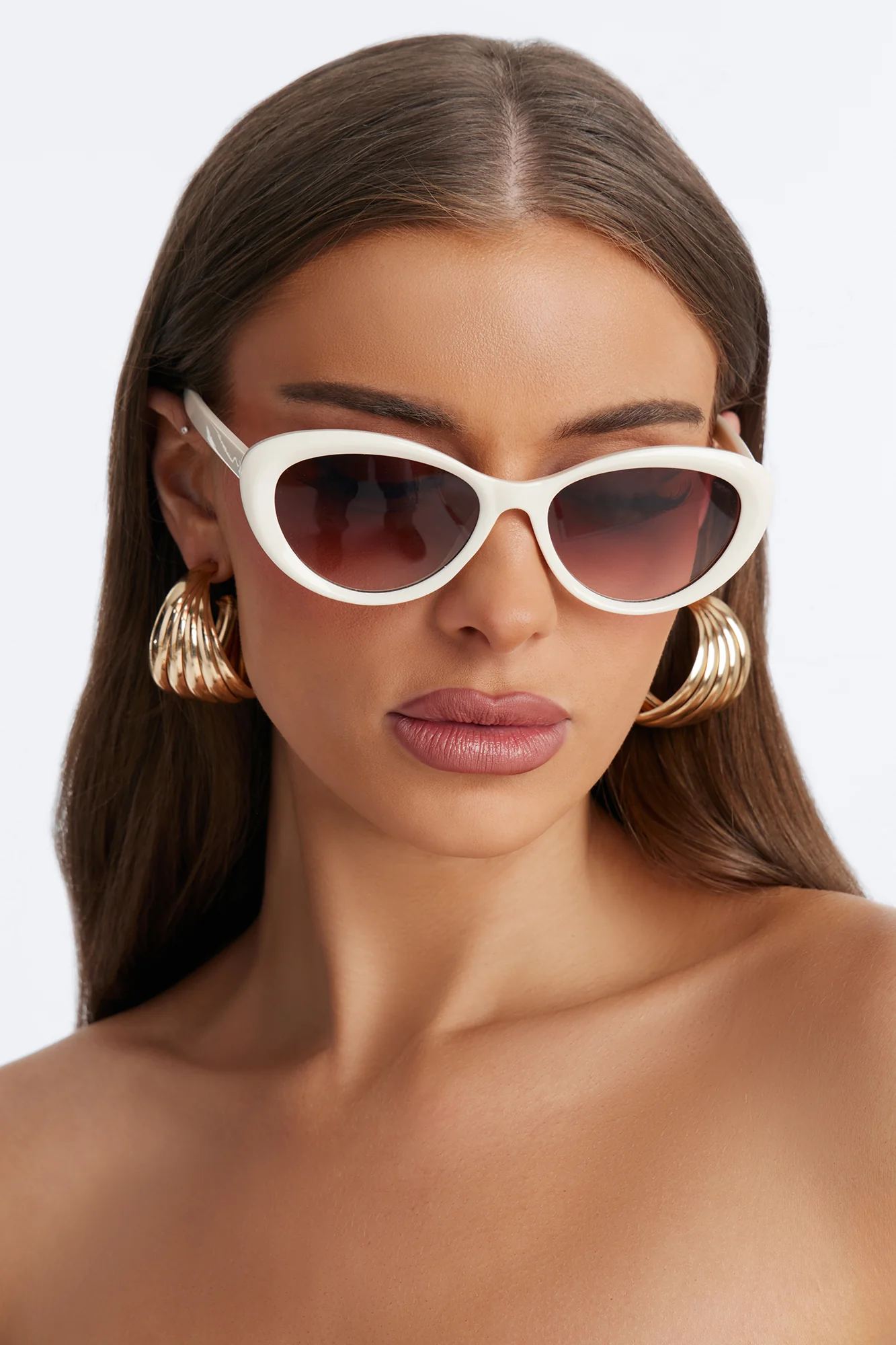 Chic Flick Sunglasses - Ivory
