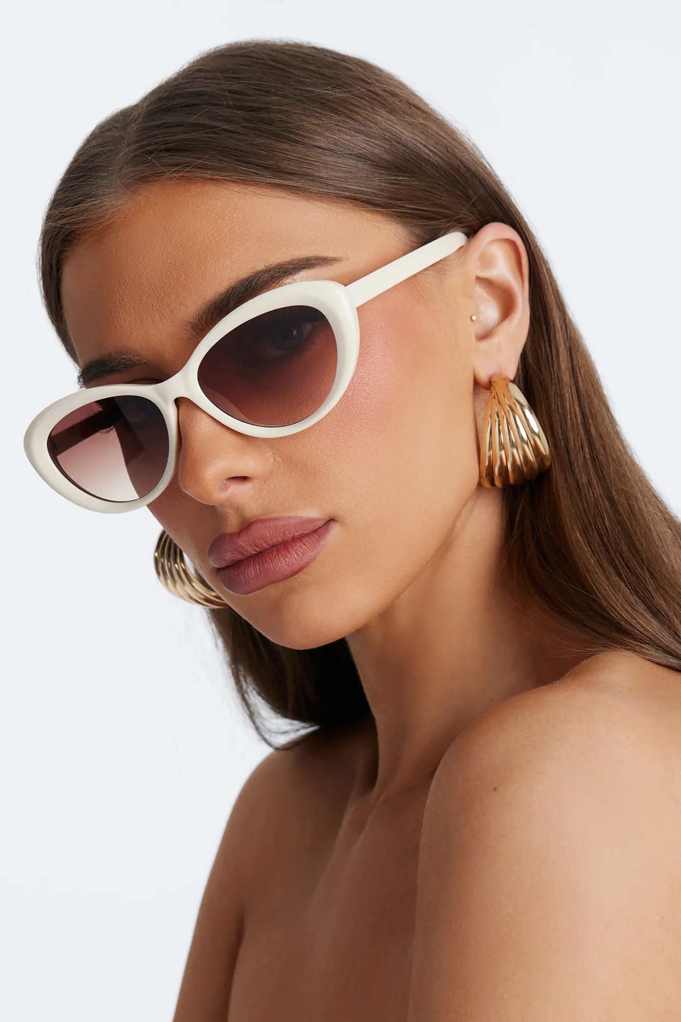 Chic Flick Sunglasses - Ivory - Image 2