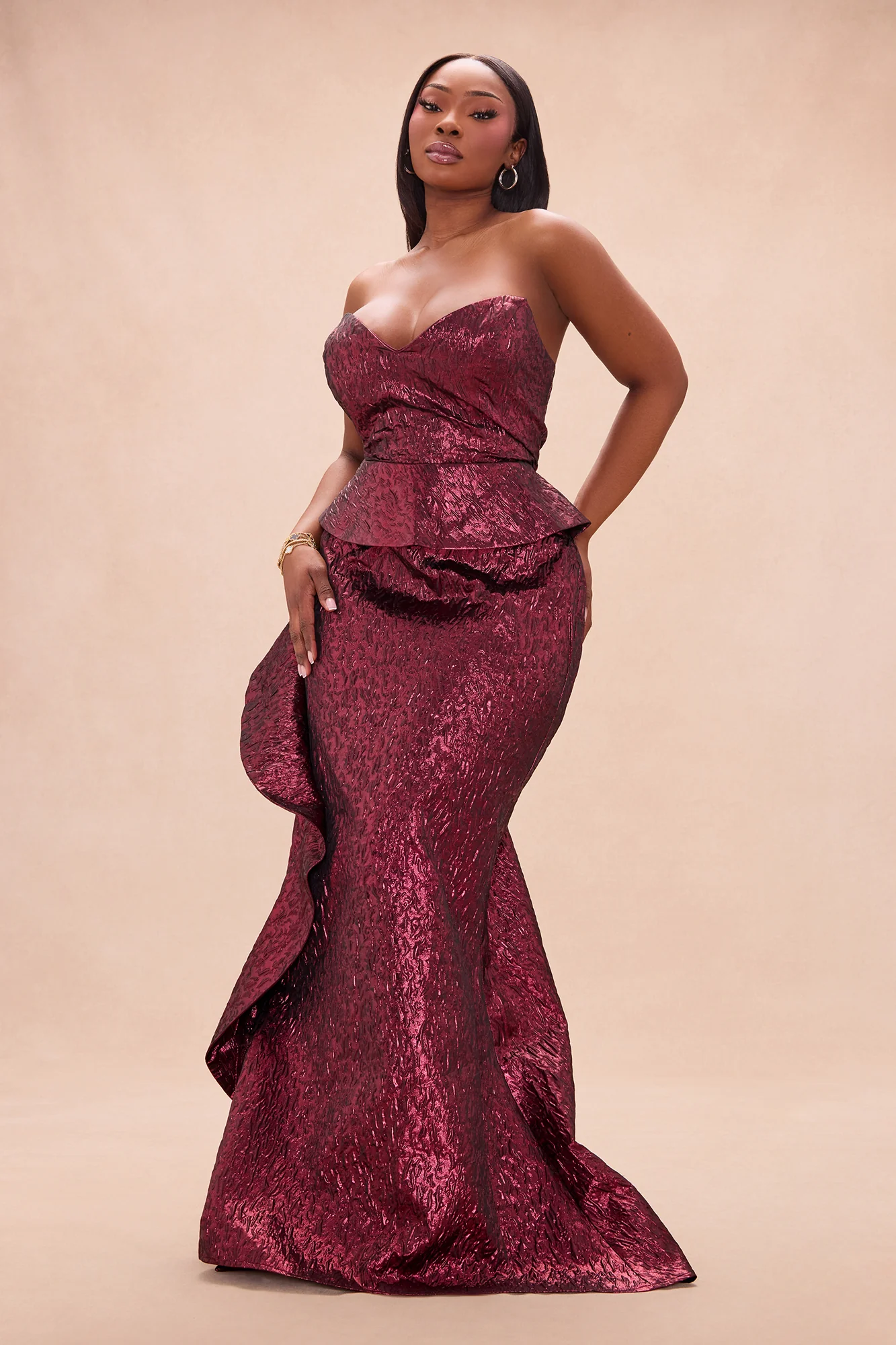 Ciara Peplum Metallic Gown - Burgundy - Image 5
