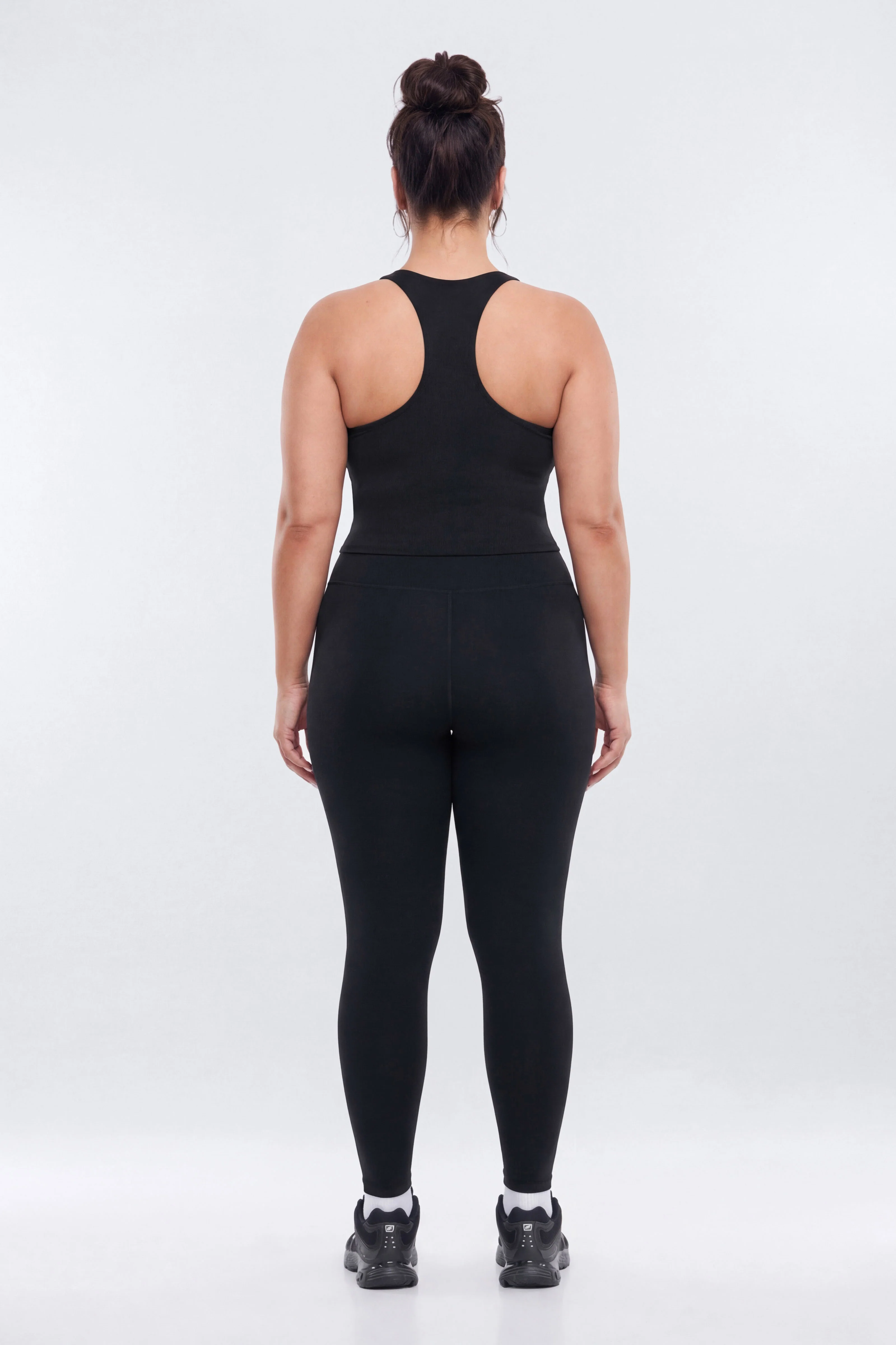 CloudForm™ 25″ Low Rise Legging - Black - Image 8