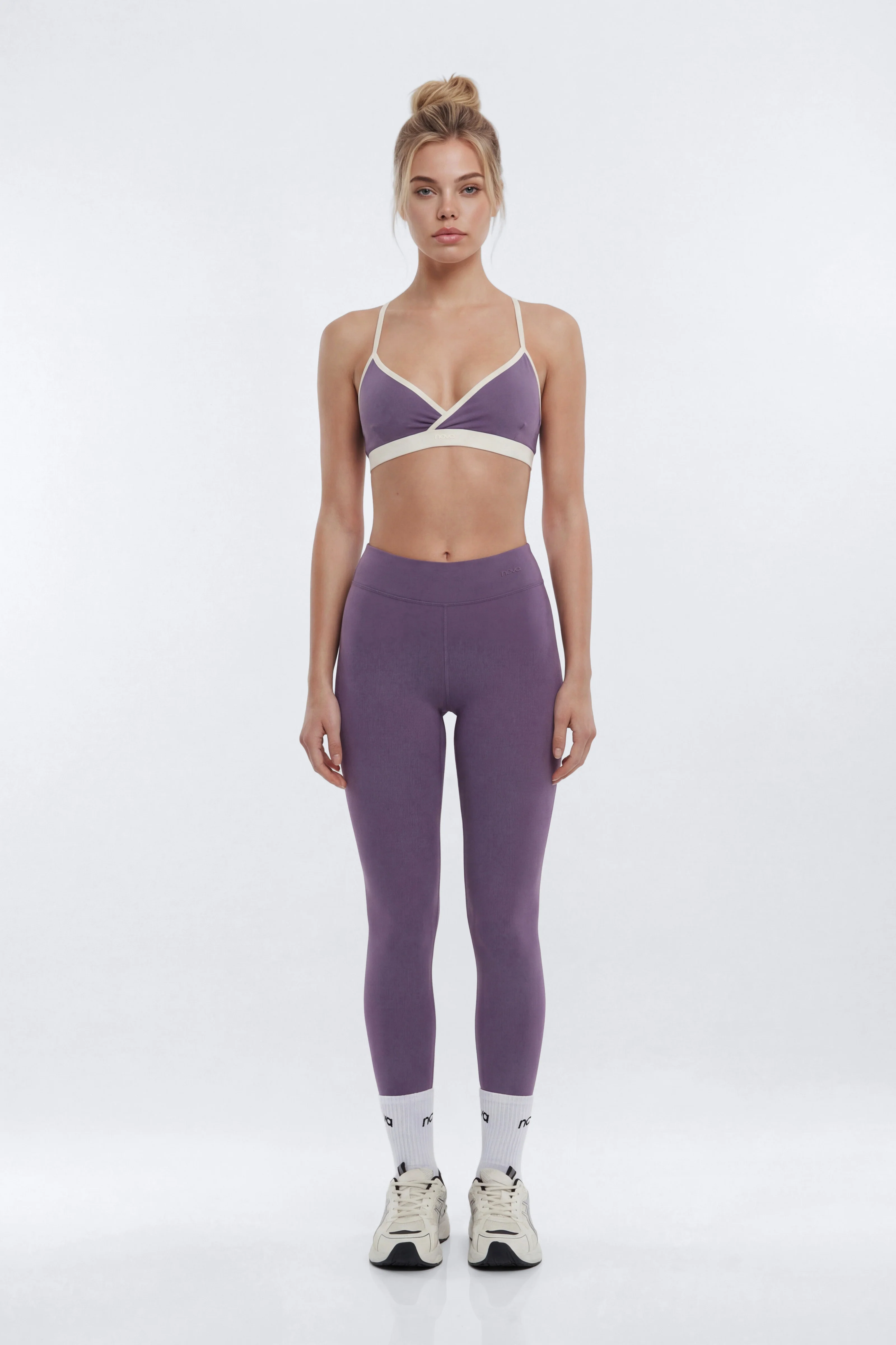 CloudForm™ V Front Contrast Sports Bra - Iris - Image 3