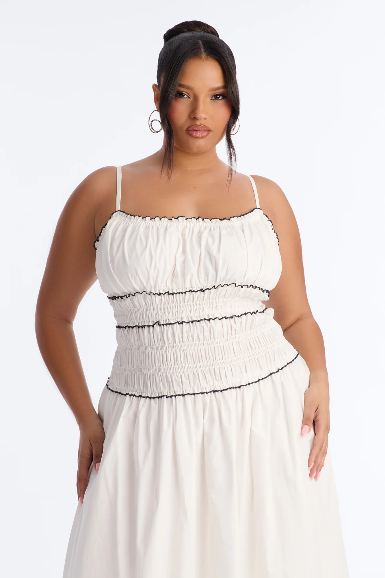 Coastal Breeze Ruched Maxi Dress - White/Black - Image 5